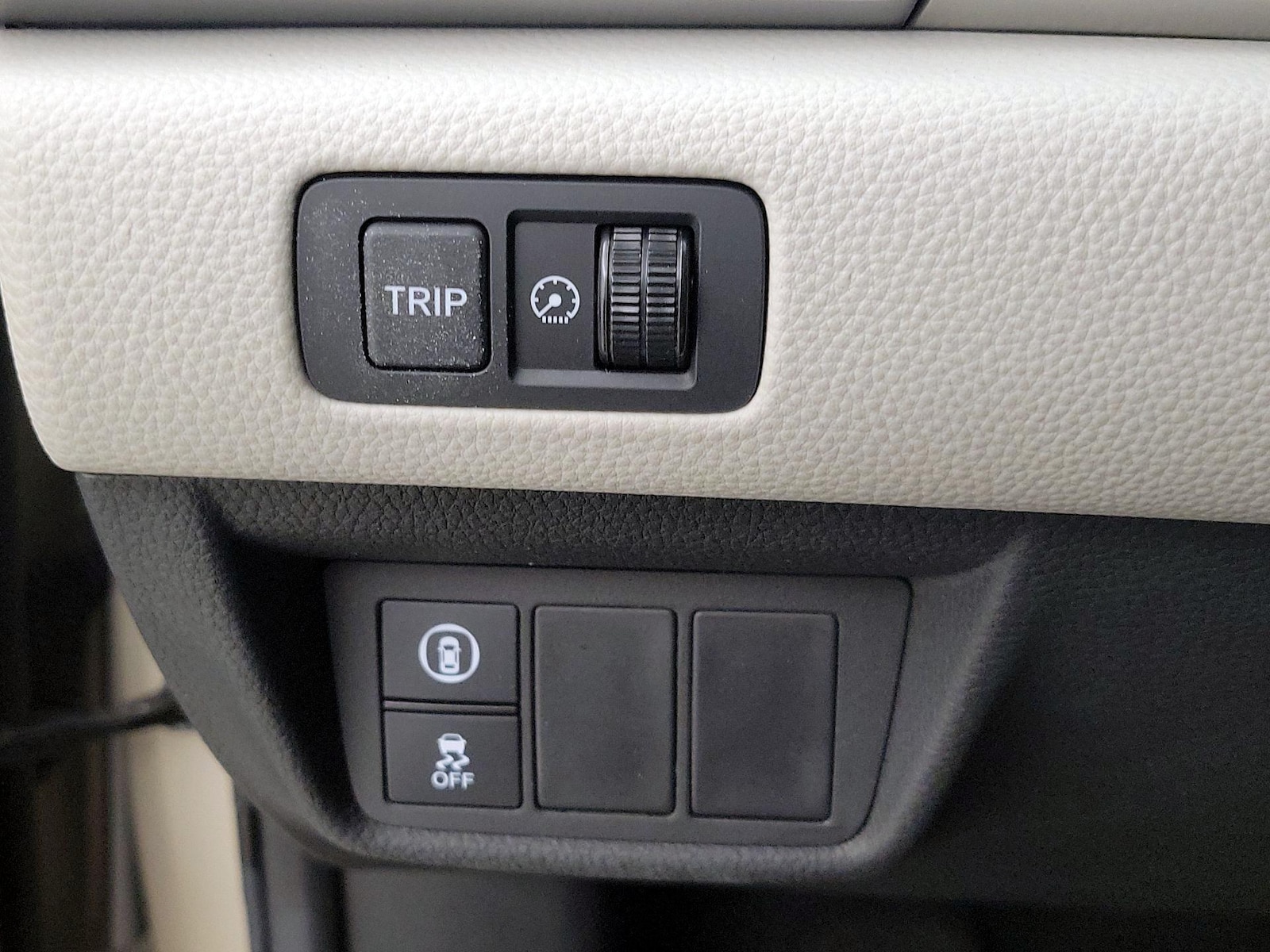 2020 Honda Accord LX - Photo 14