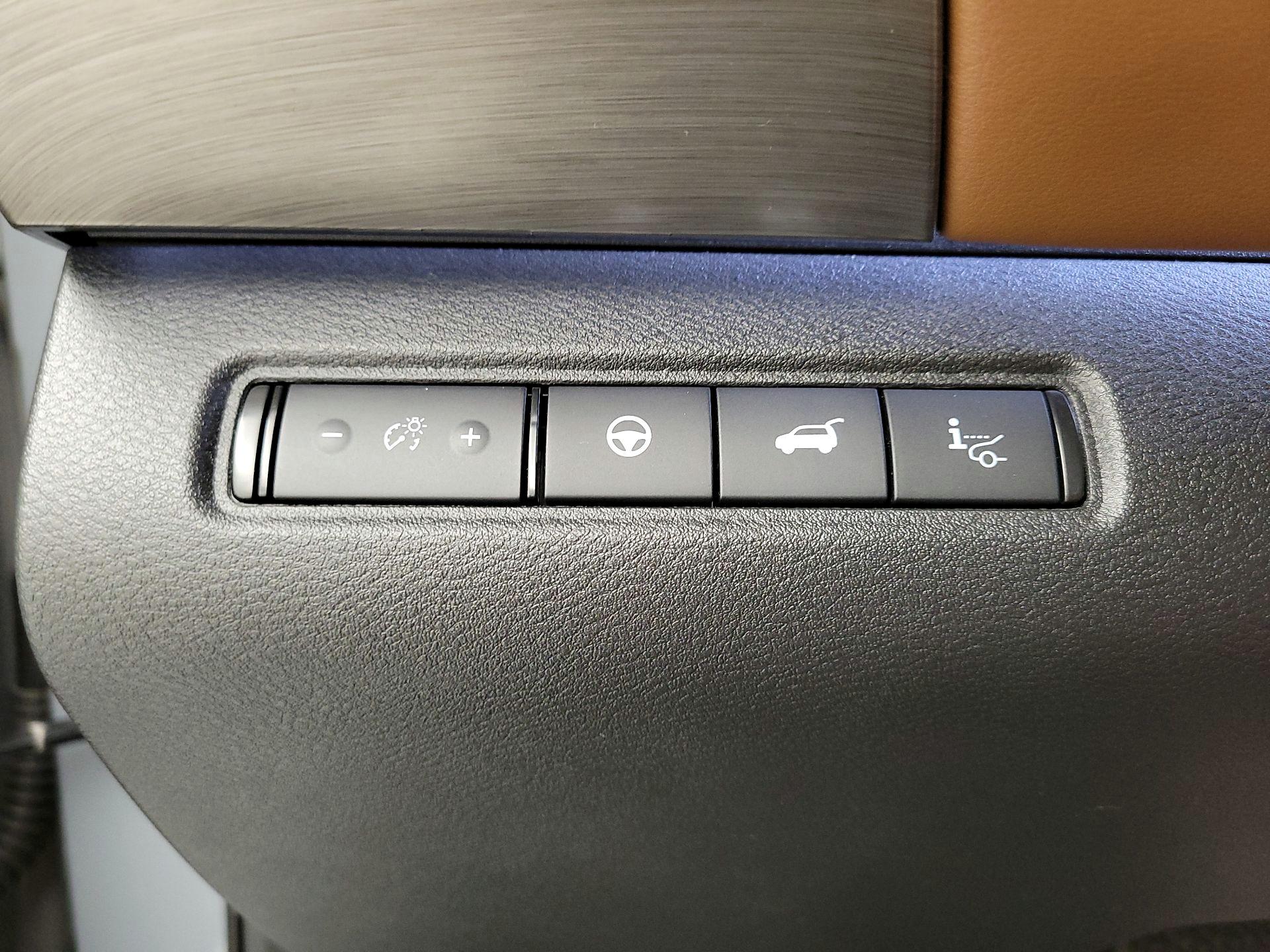 Thumbnail: 2025 Nissan Pathfinder - 13