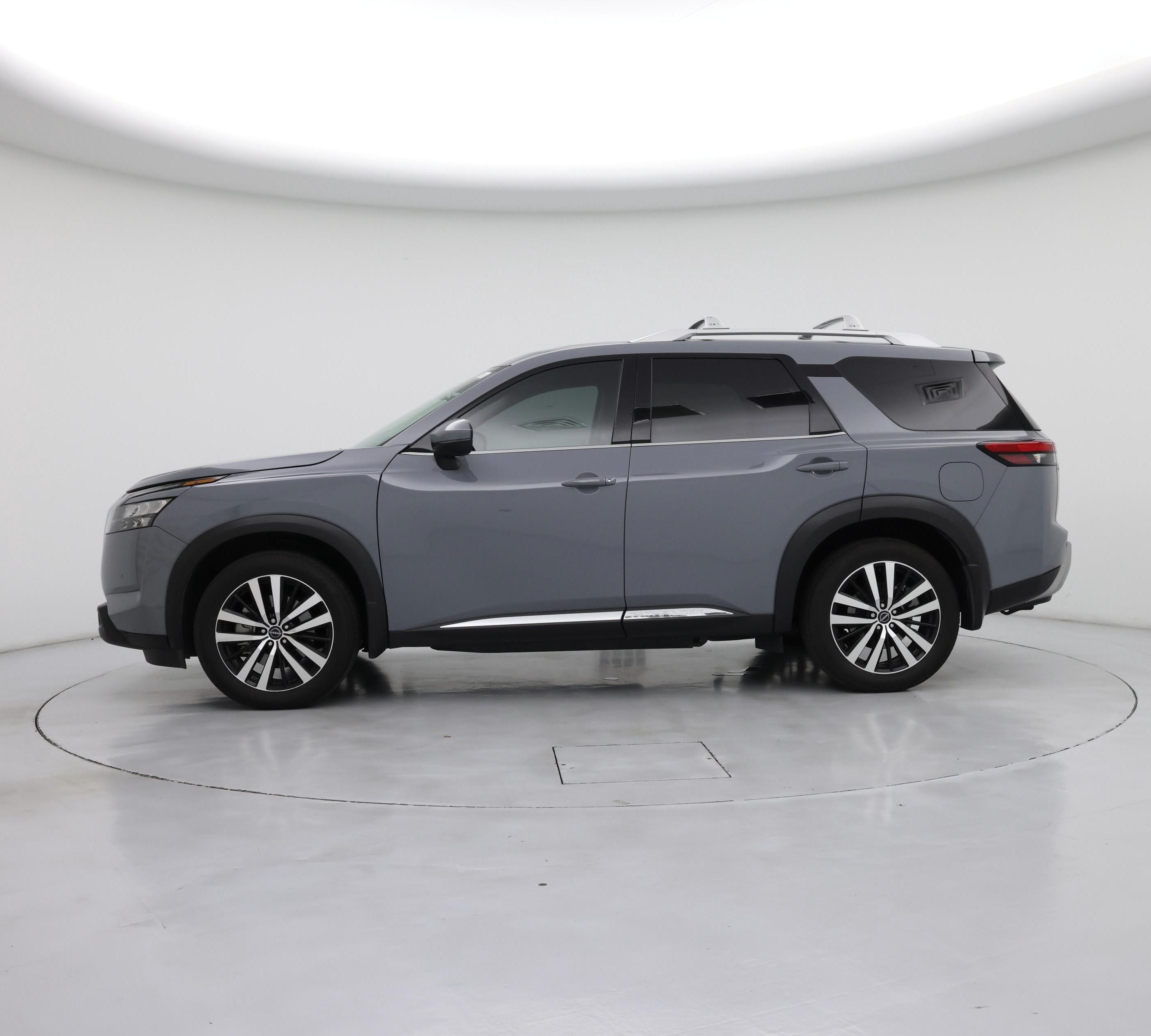 Thumbnail: 2025 Nissan Pathfinder - 3