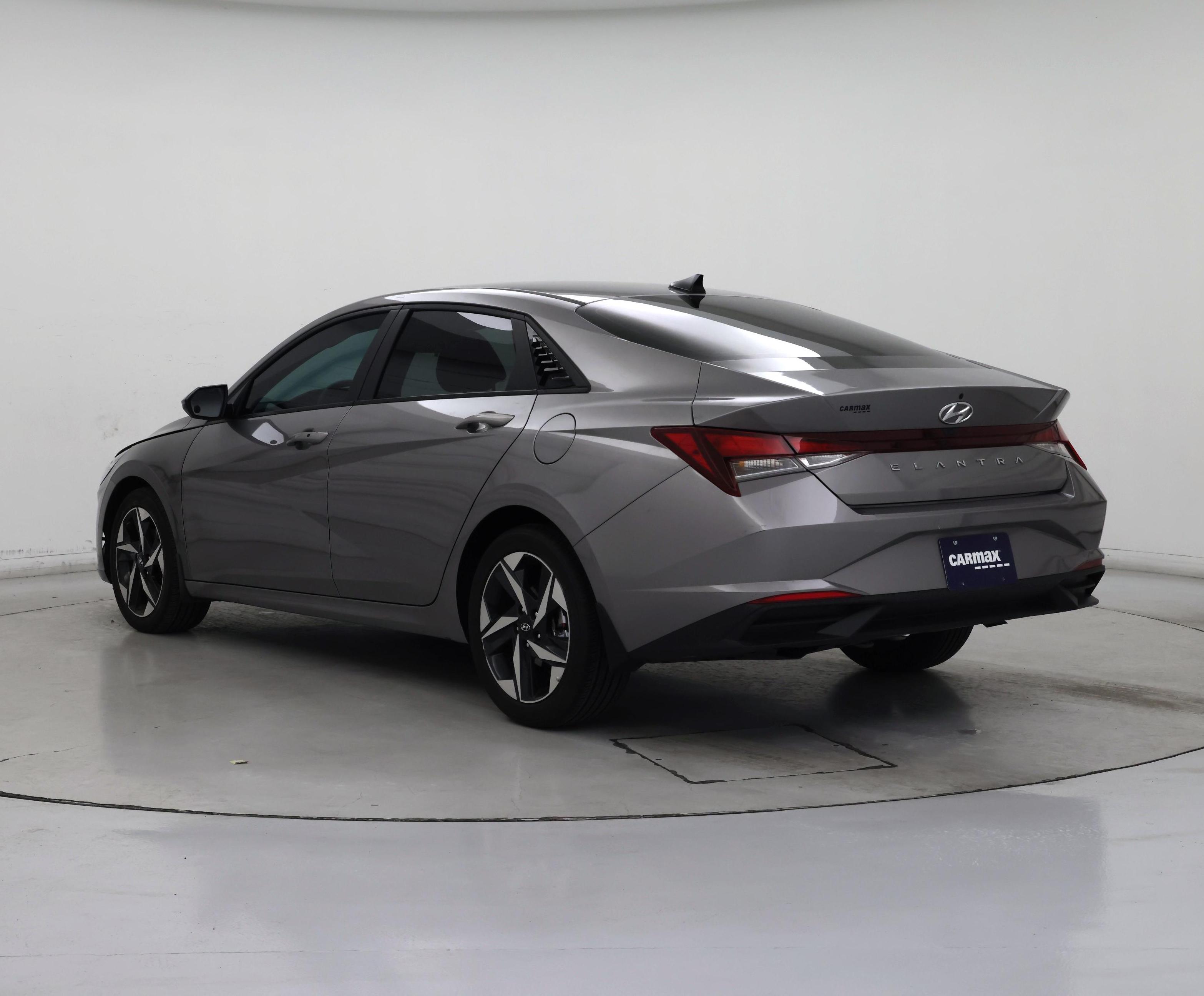 Thumbnail: 2023 Hyundai Elantra - 2