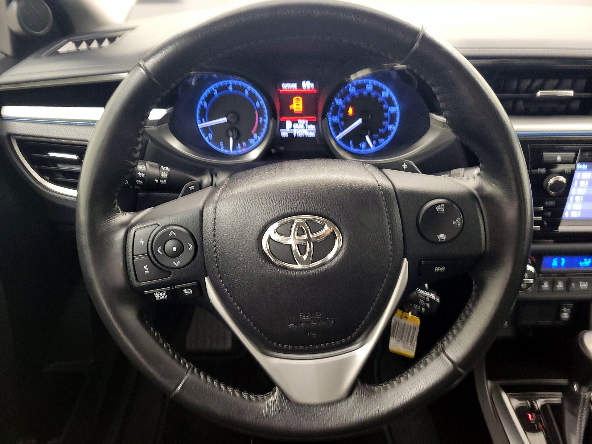 Thumbnail: 2016 Toyota Corolla - 10