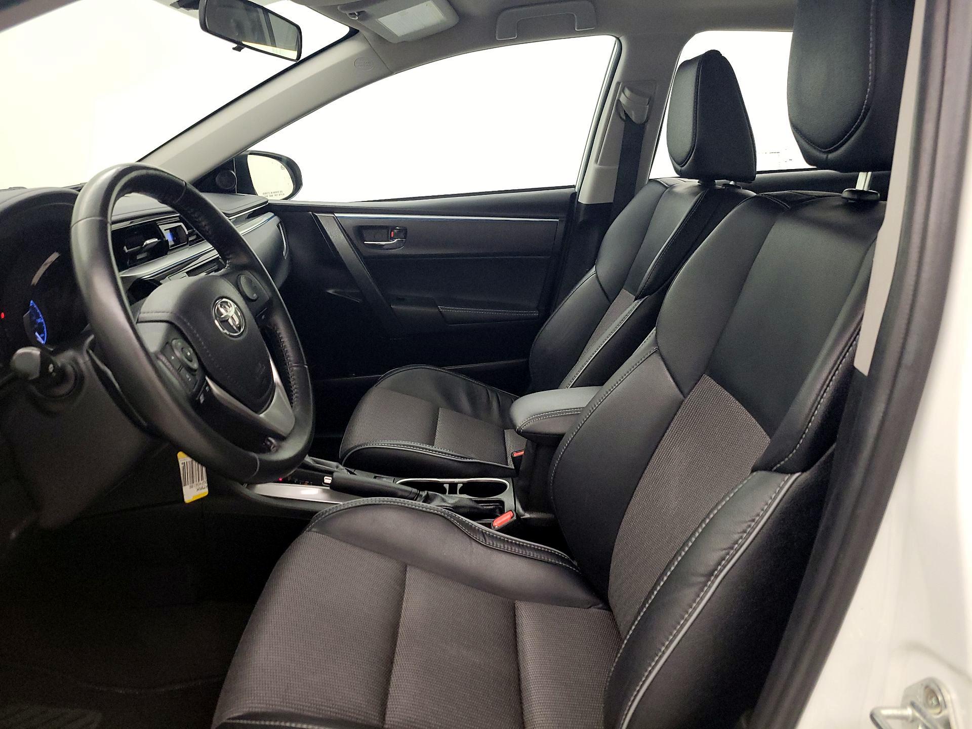 Thumbnail: 2016 Toyota Corolla - 11