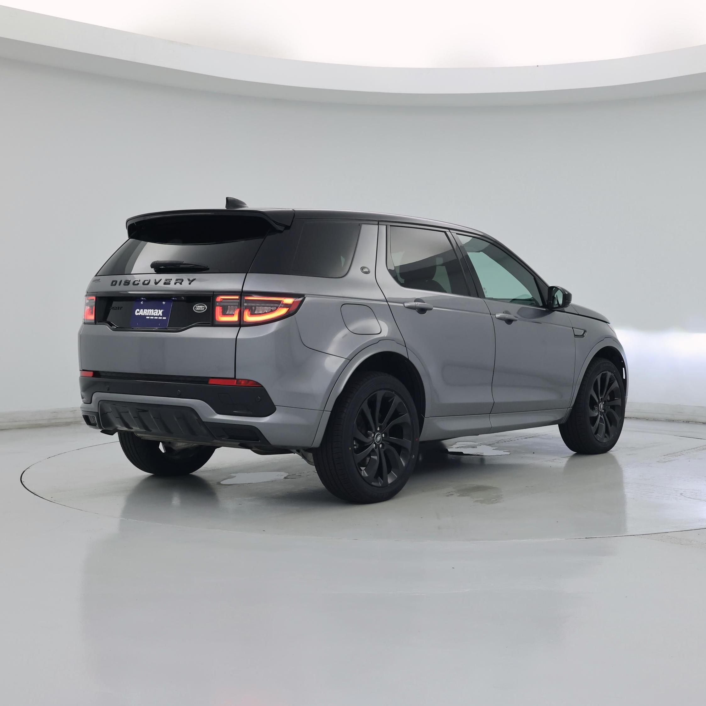 Thumbnail: 2023 Land Rover Discovery Sport - 8
