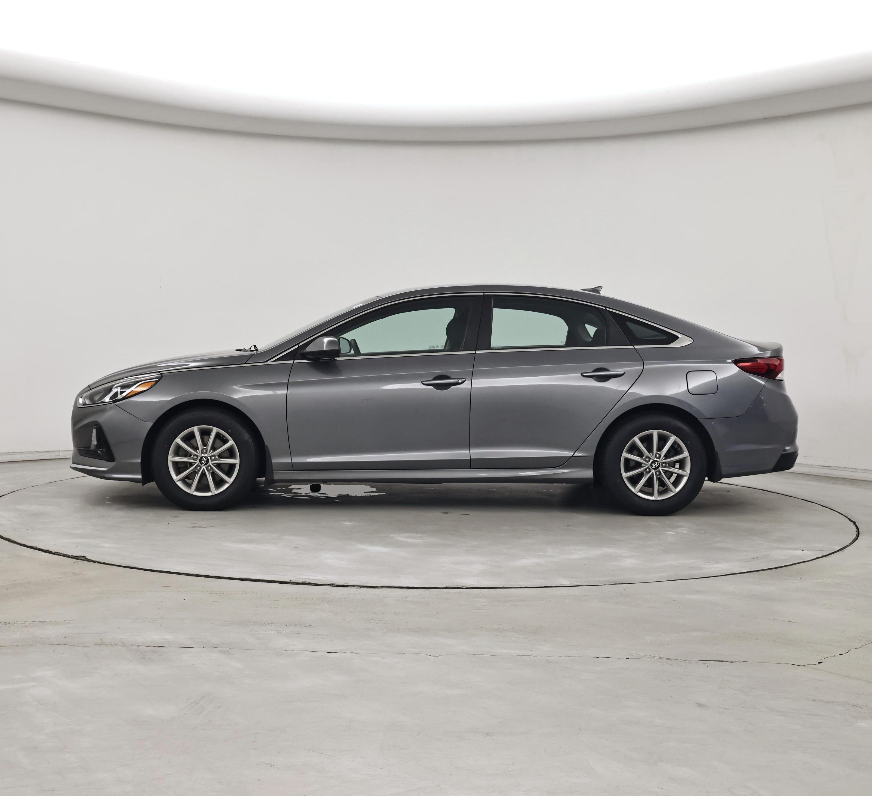 Thumbnail: 2018 Hyundai Sonata - 3