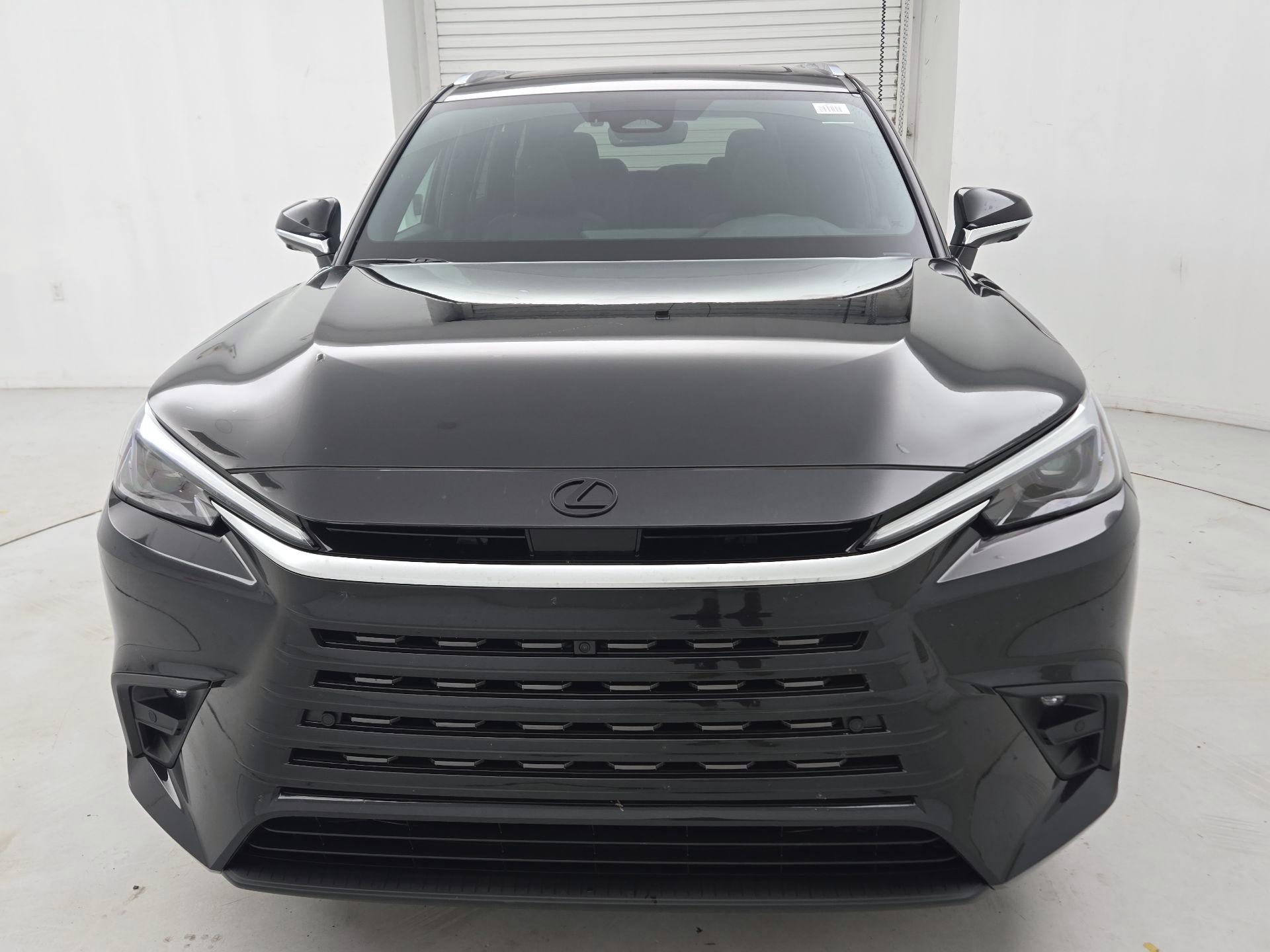Thumbnail: 2026 Lexus TX - 2