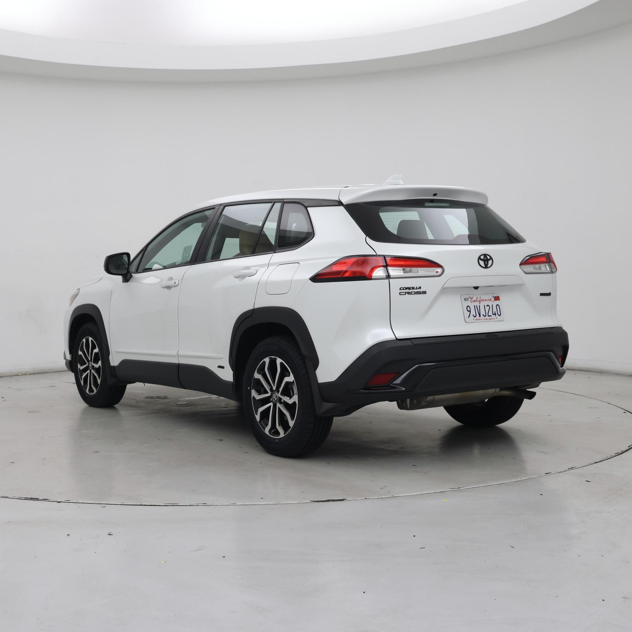 Thumbnail: 2023 Toyota Corolla Cross - 2