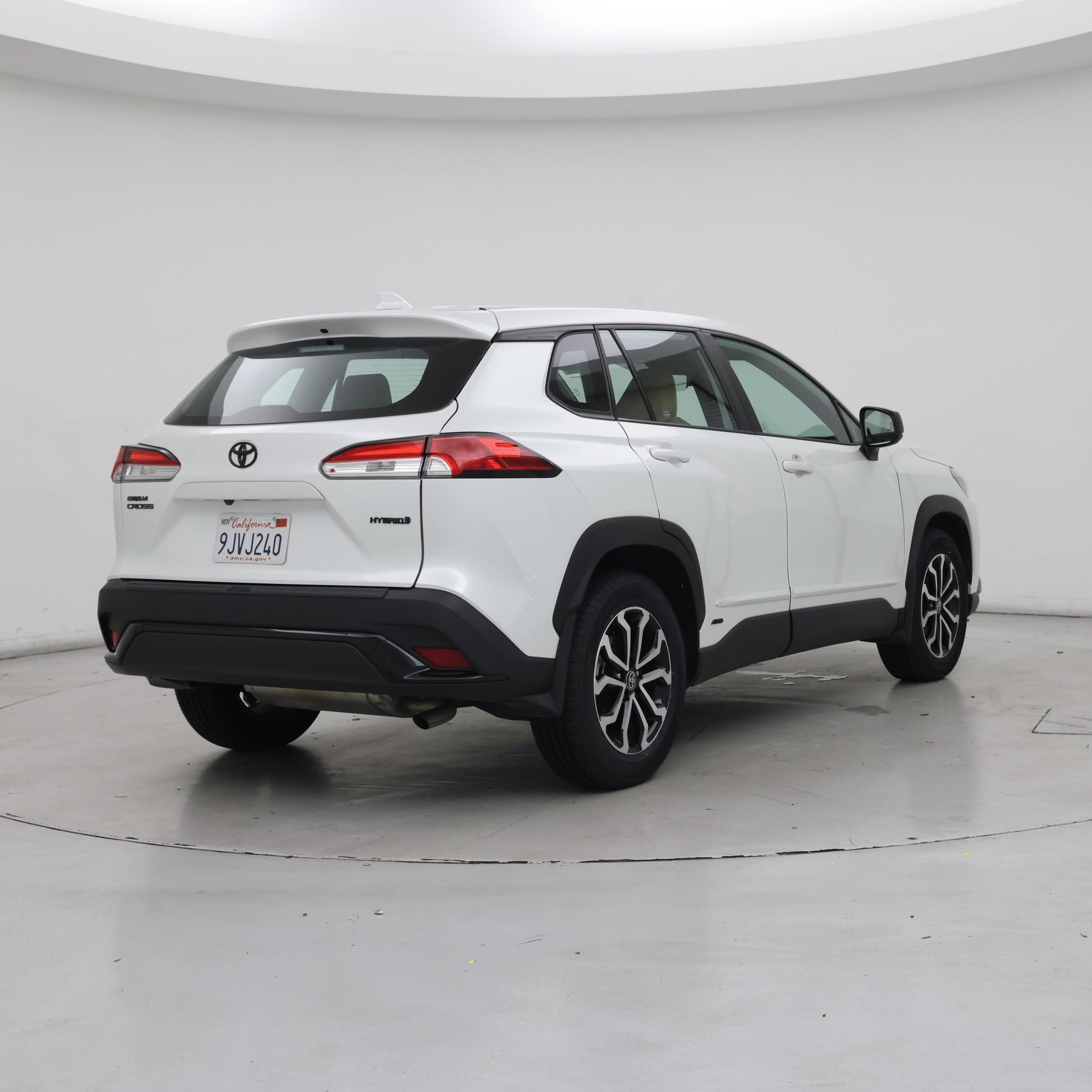 Thumbnail: 2023 Toyota Corolla Cross - 8
