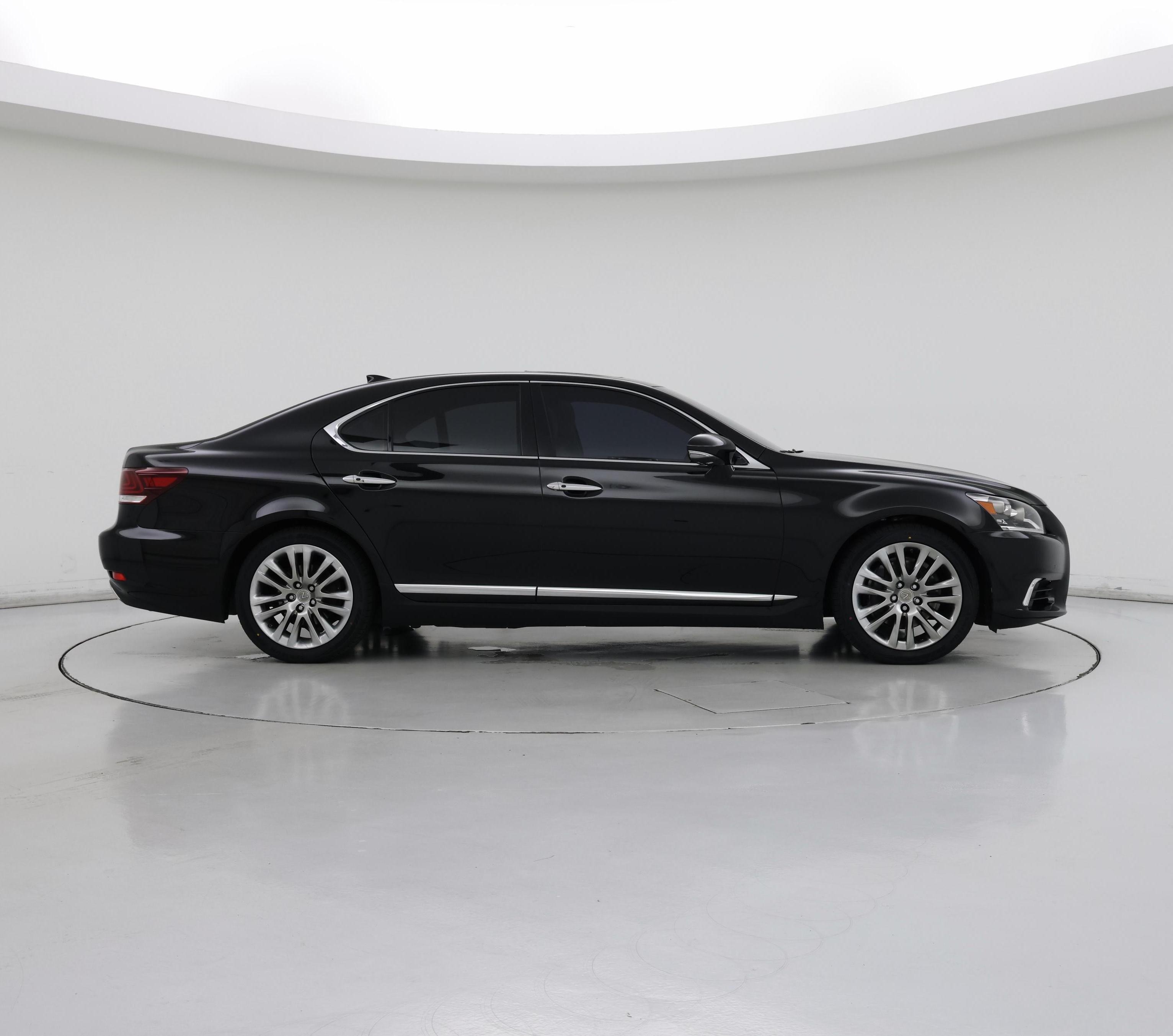 Thumbnail: 2017 Lexus LS - 7