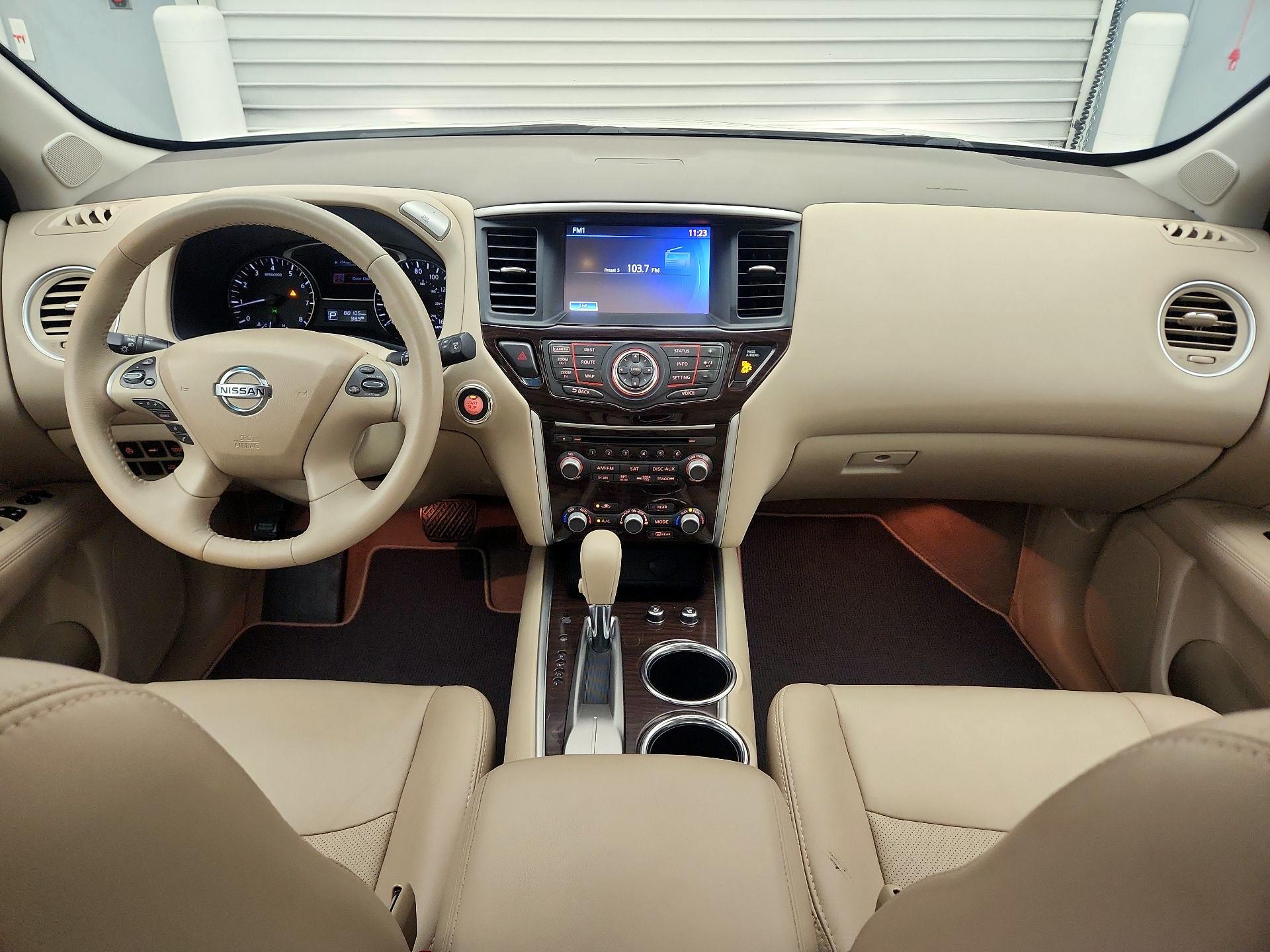 Thumbnail: 2014 Nissan Pathfinder - 9