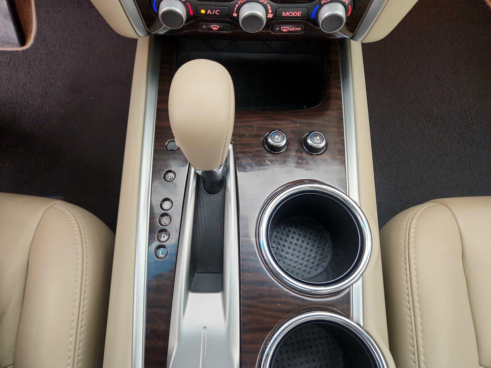 Thumbnail: 2014 Nissan Pathfinder - 18