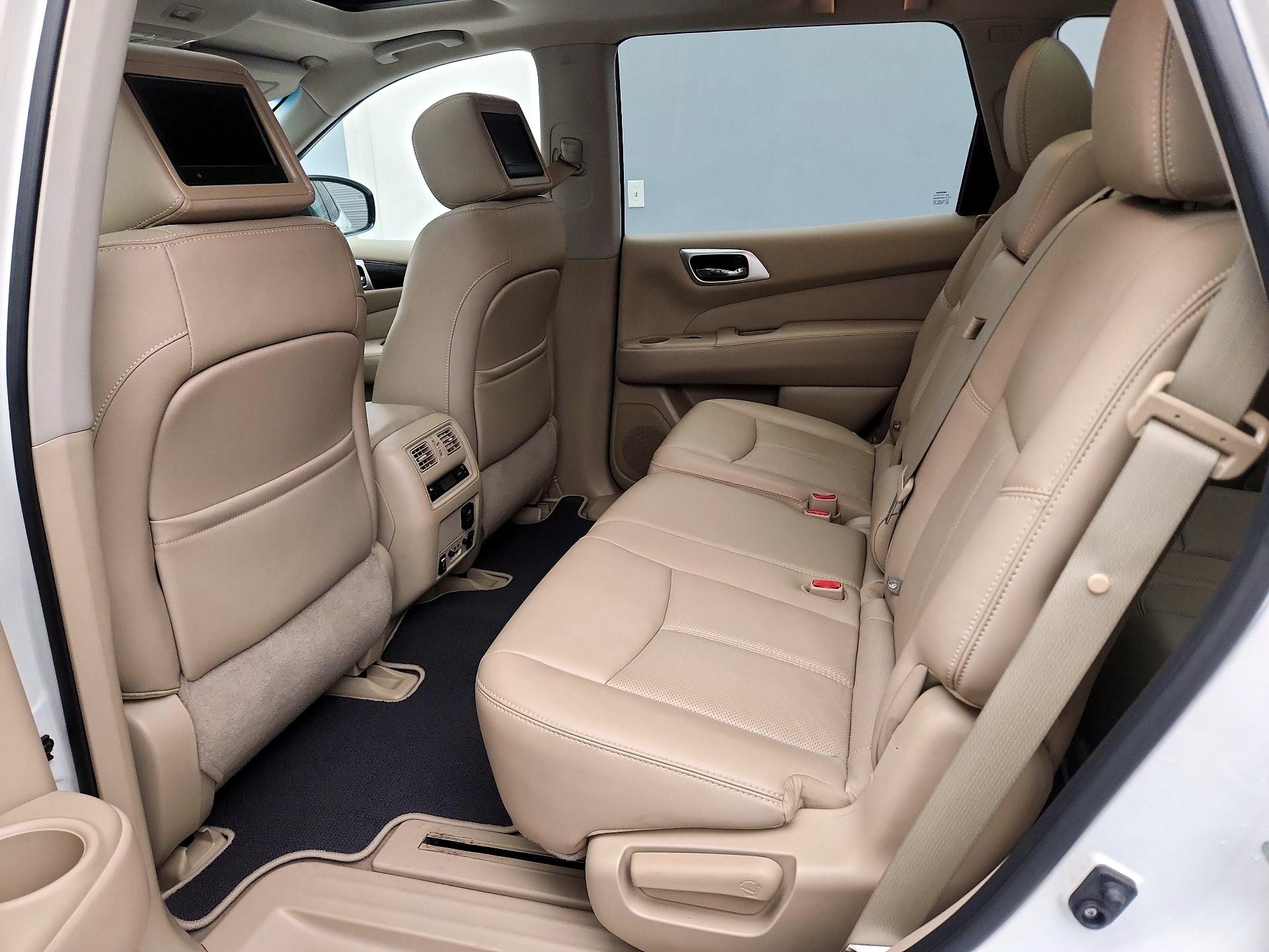 Thumbnail: 2014 Nissan Pathfinder - 20
