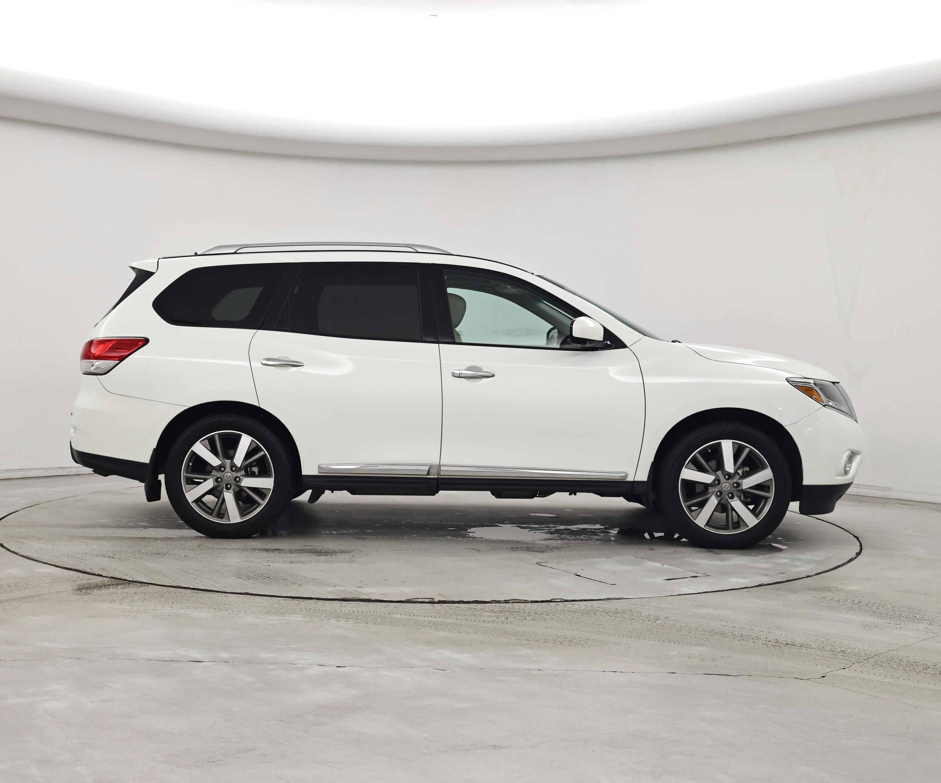 Thumbnail: 2014 Nissan Pathfinder - 7