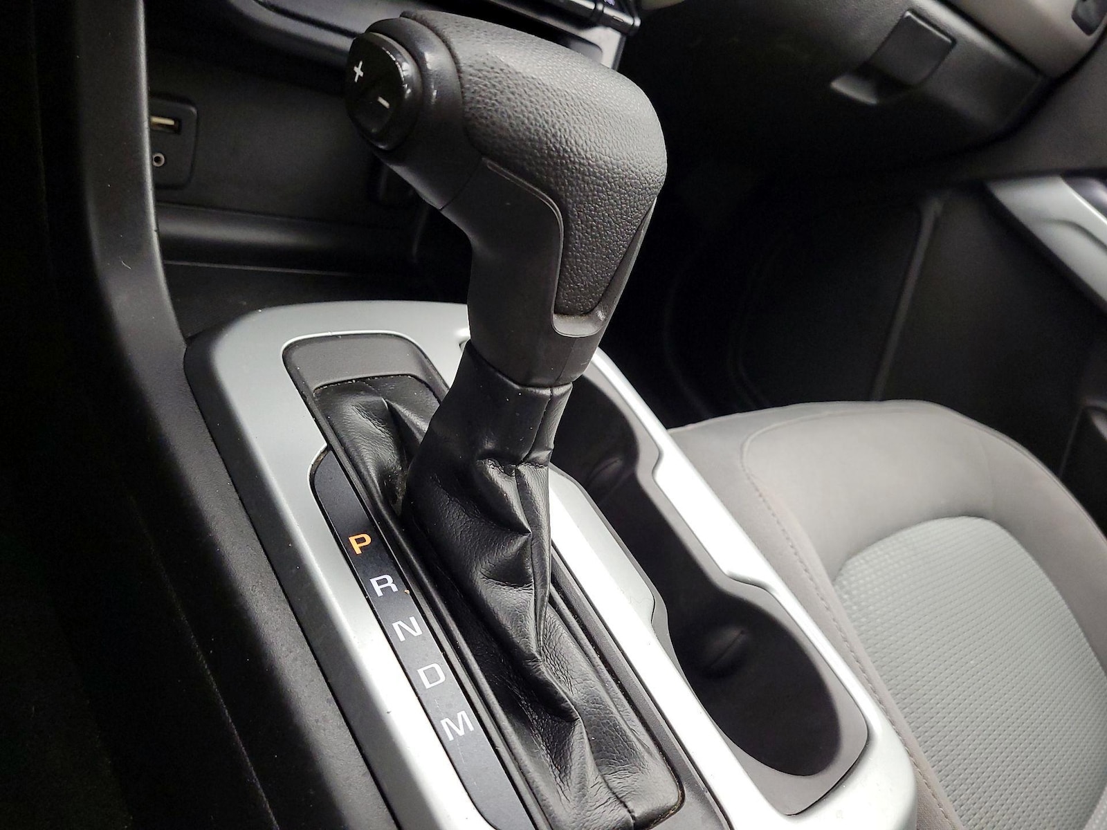 2016 Chevrolet Colorado LT - Photo 18