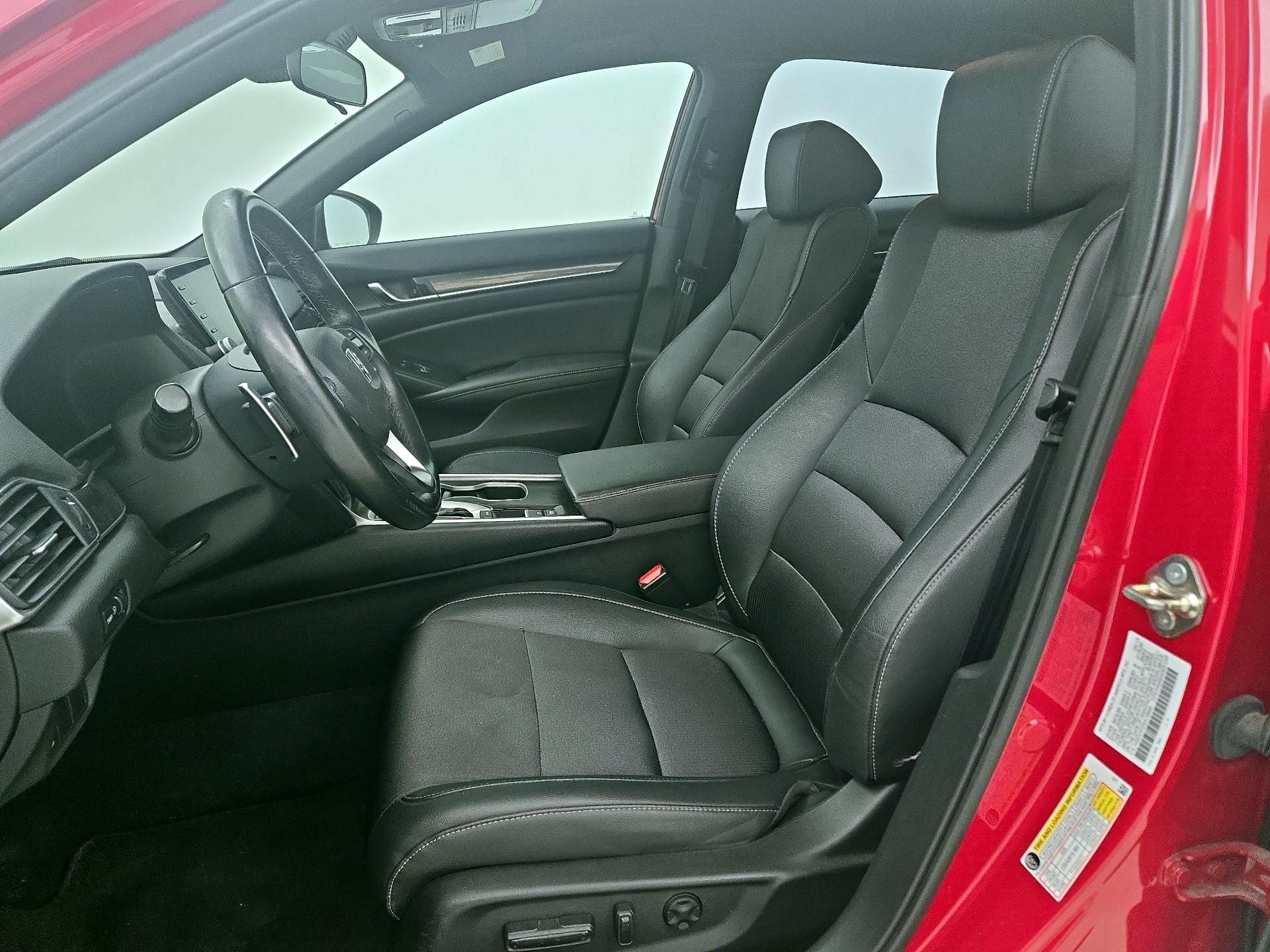Thumbnail: 2019 Honda Accord - 11
