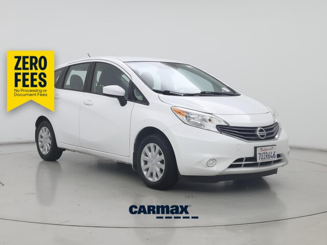 White 2016 Nissan Versa Note Hatchback Front-Wheel Drive Manual