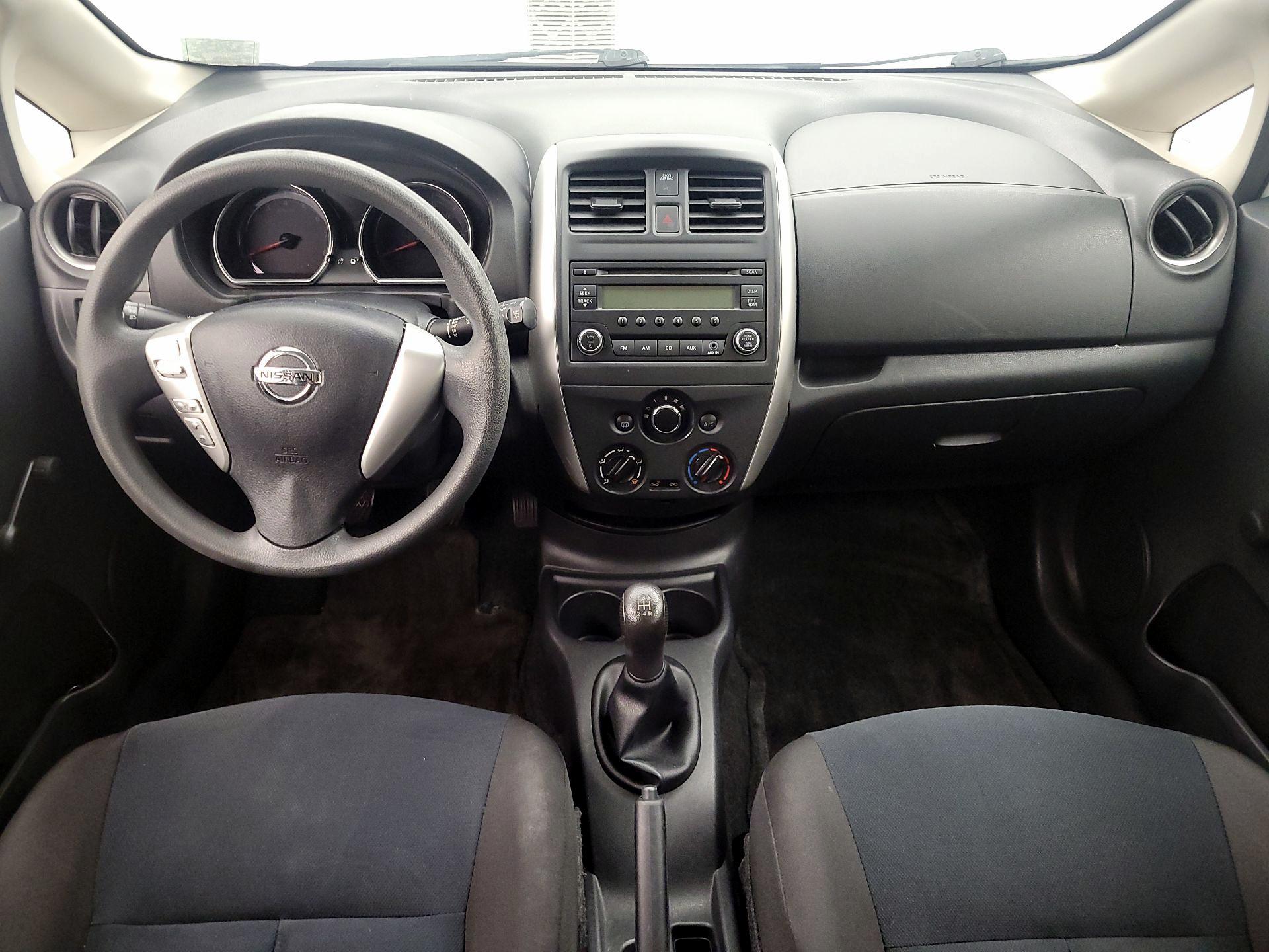 Thumbnail: 2016 Nissan Versa Note - 9