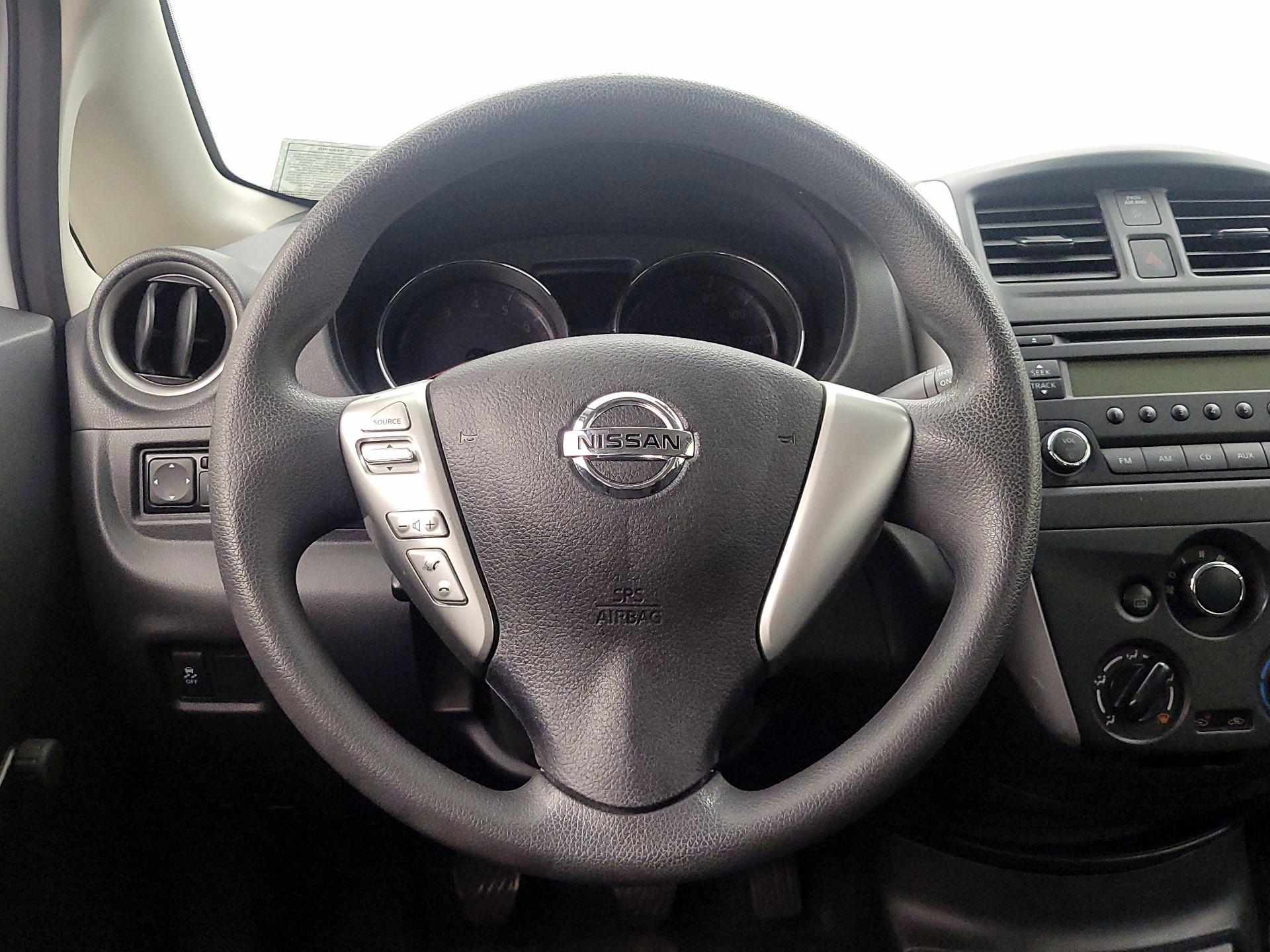Thumbnail: 2016 Nissan Versa Note - 10