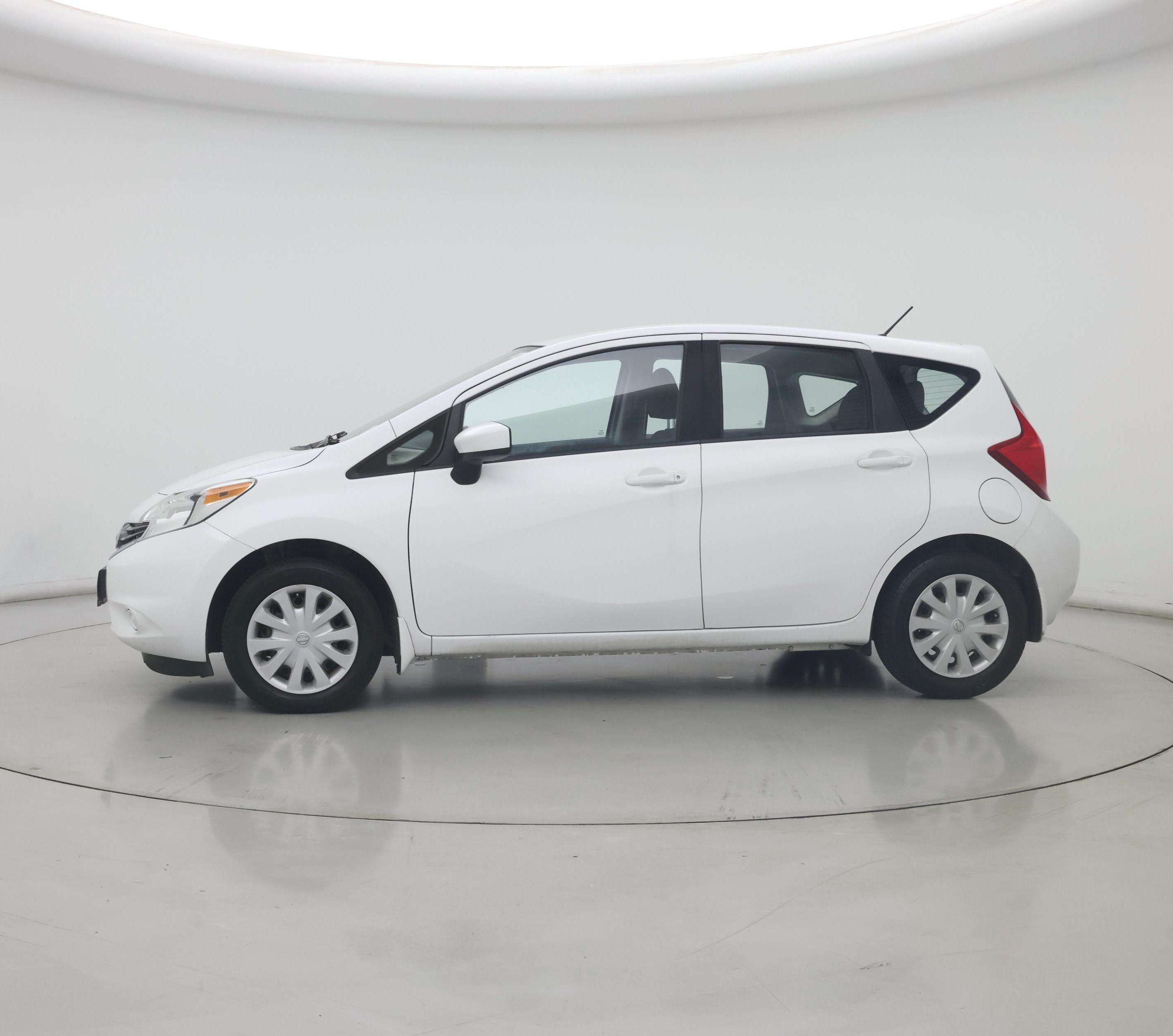 Thumbnail: 2016 Nissan Versa Note - 3