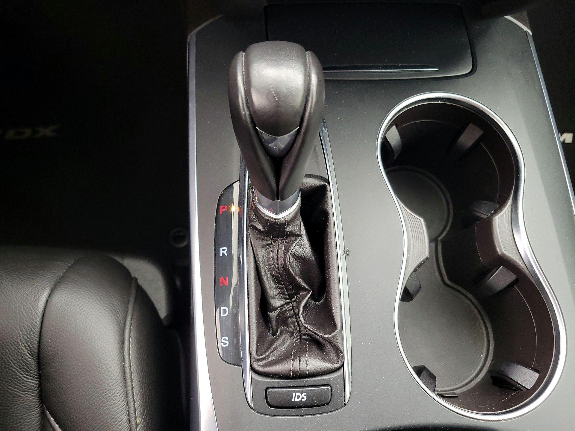 Thumbnail: 2015 Acura MDX - 17