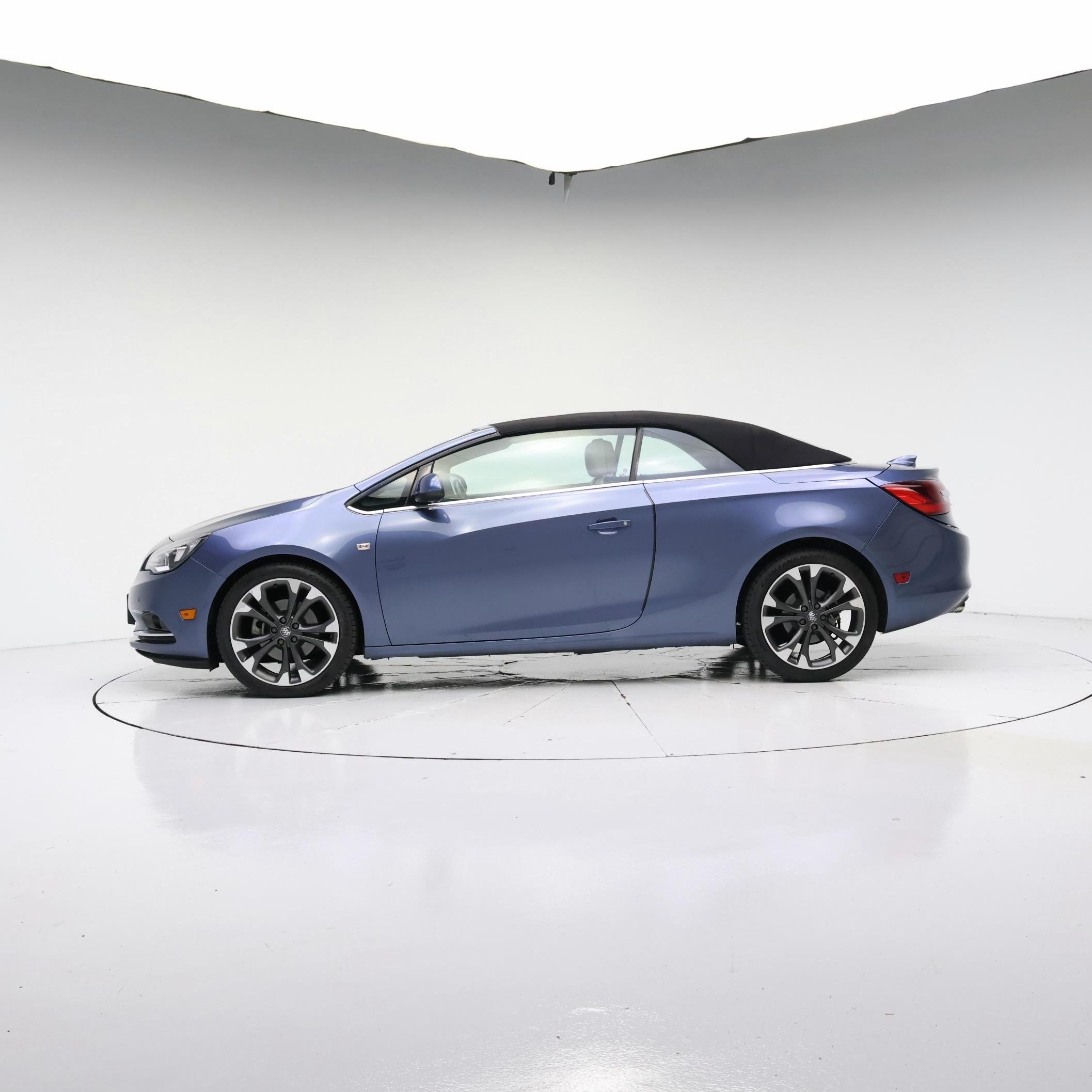Thumbnail: 2017 Buick Cascada - 3