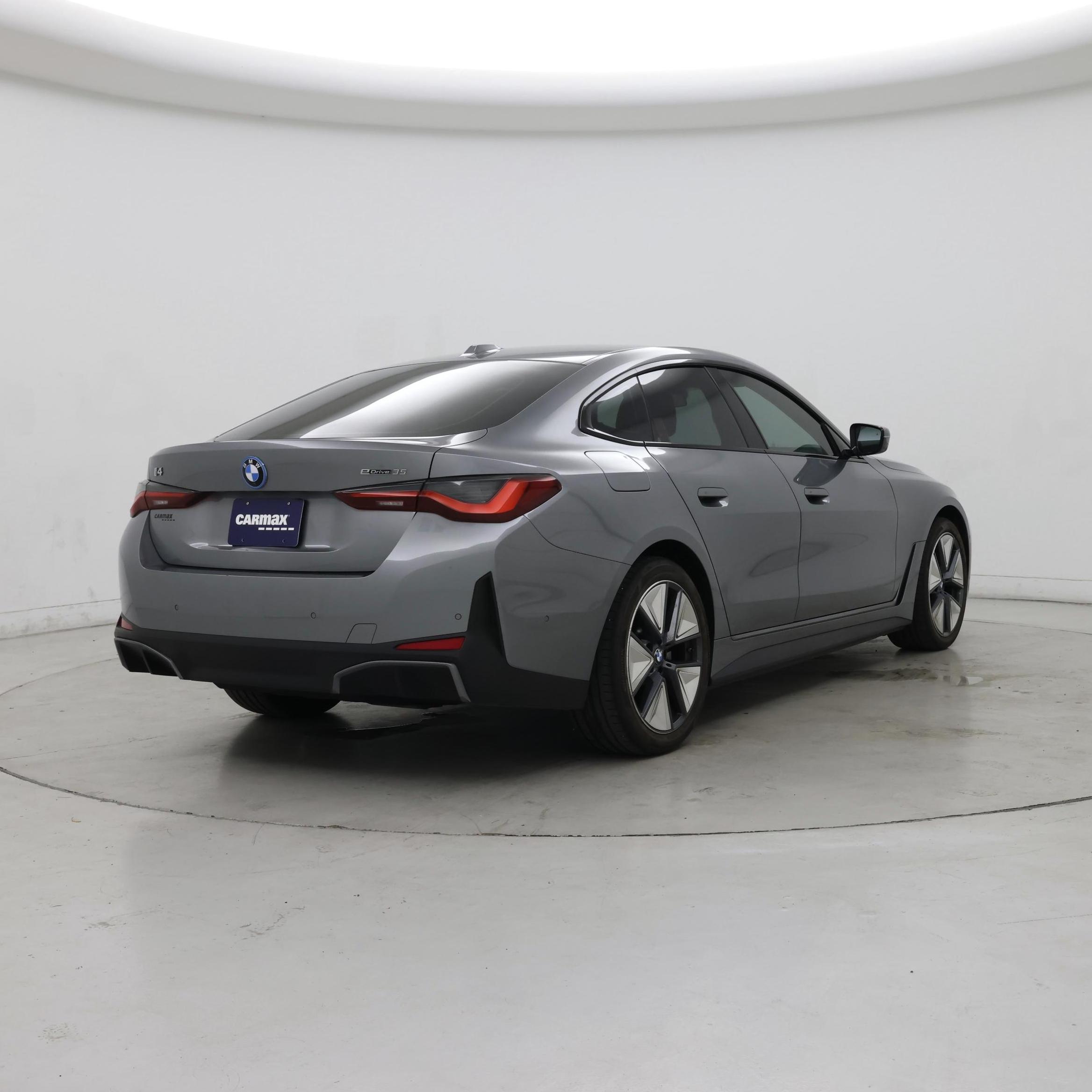 Thumbnail: 2023 BMW i4 - 8