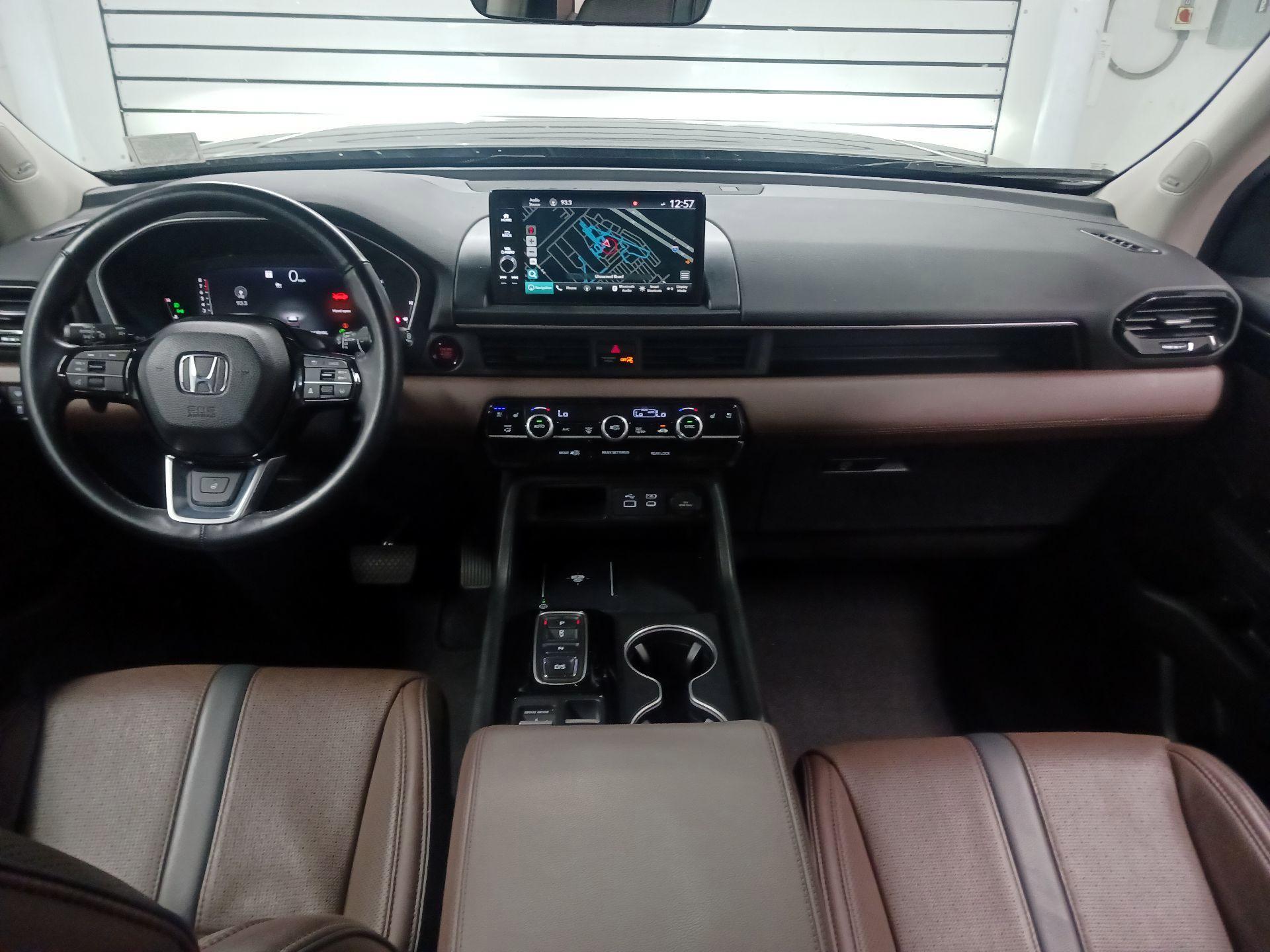 Thumbnail: 2023 Honda Pilot - 9