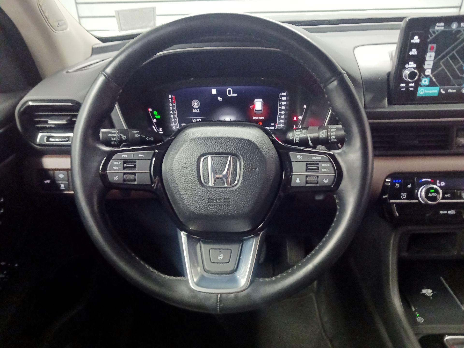 Thumbnail: 2023 Honda Pilot - 10