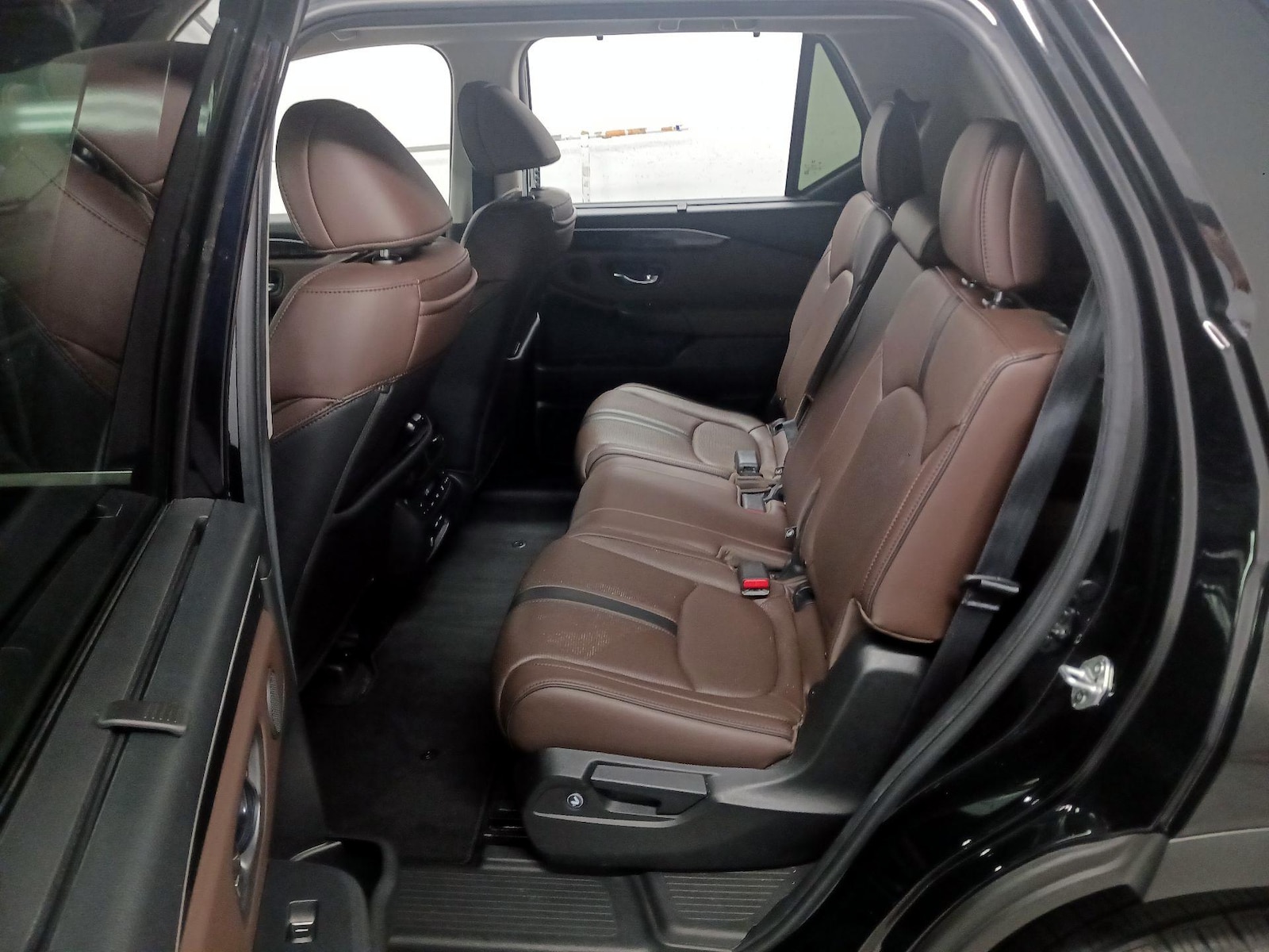Rear Air Conditioning