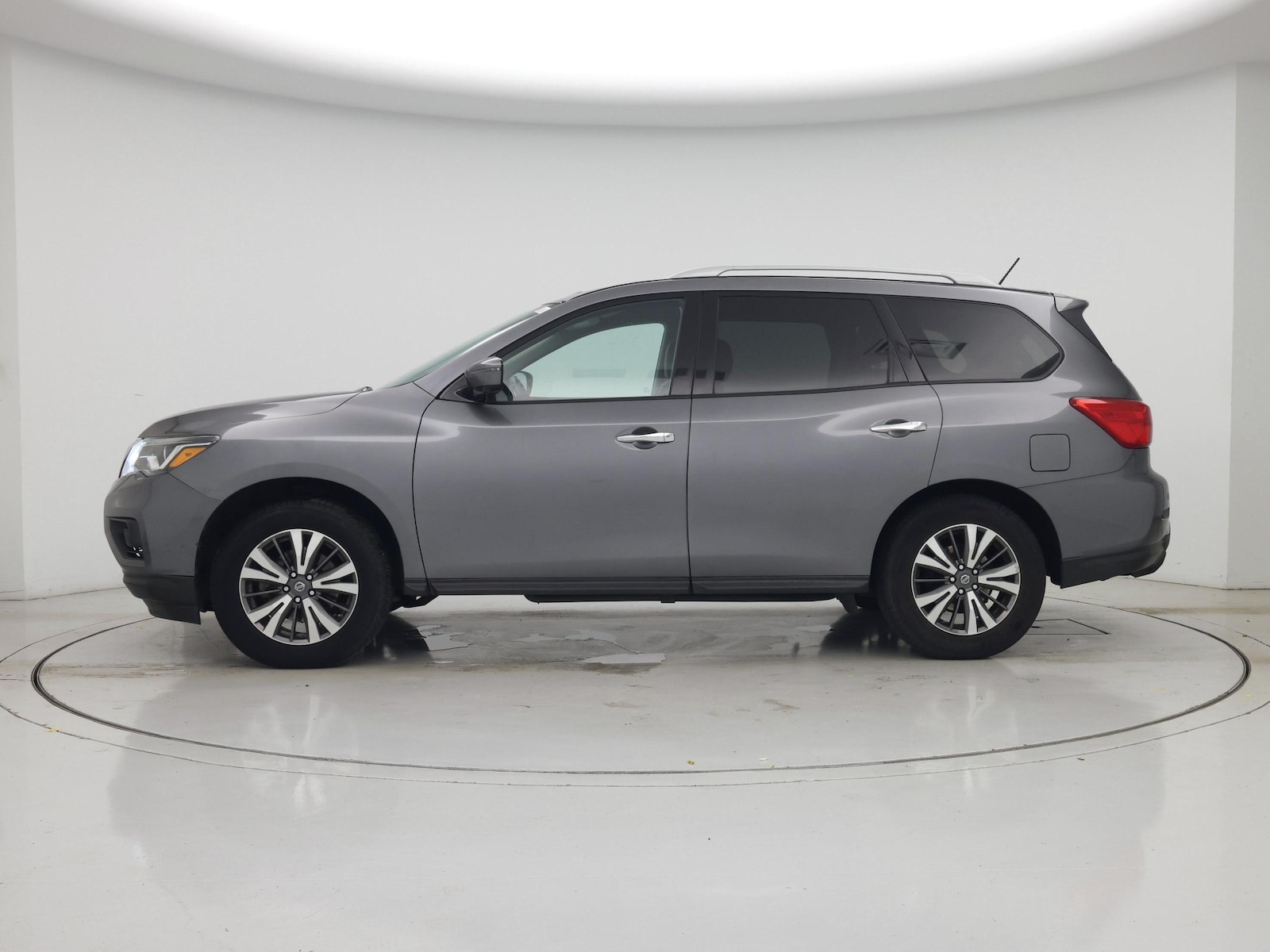 2017 Nissan Pathfinder SL - Photo 4
