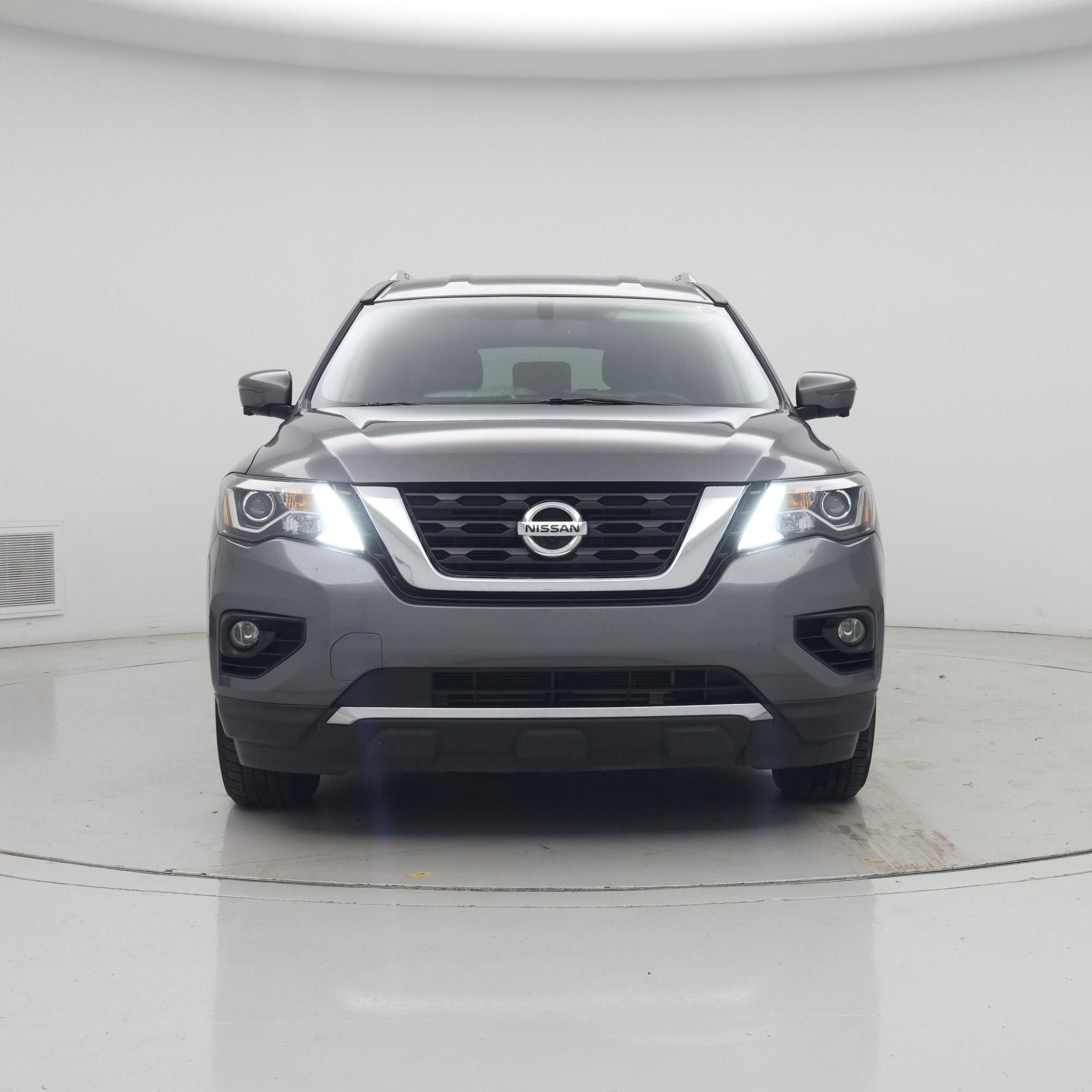 Thumbnail: 2017 Nissan Pathfinder - 5
