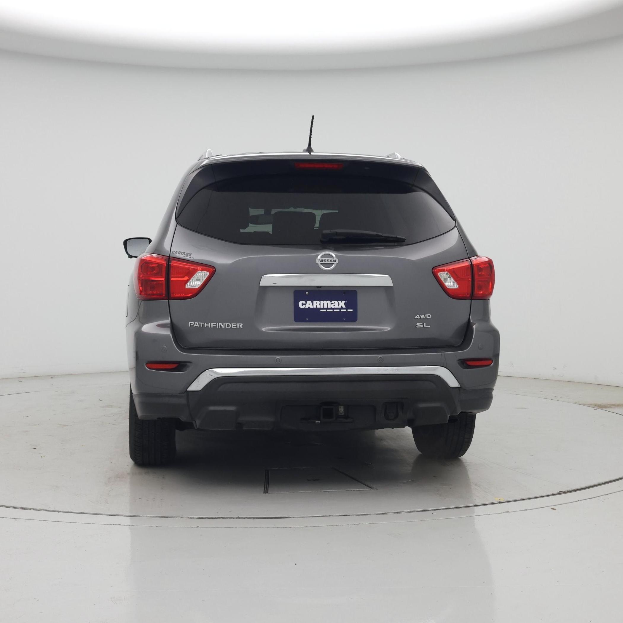 Thumbnail: 2017 Nissan Pathfinder - 6
