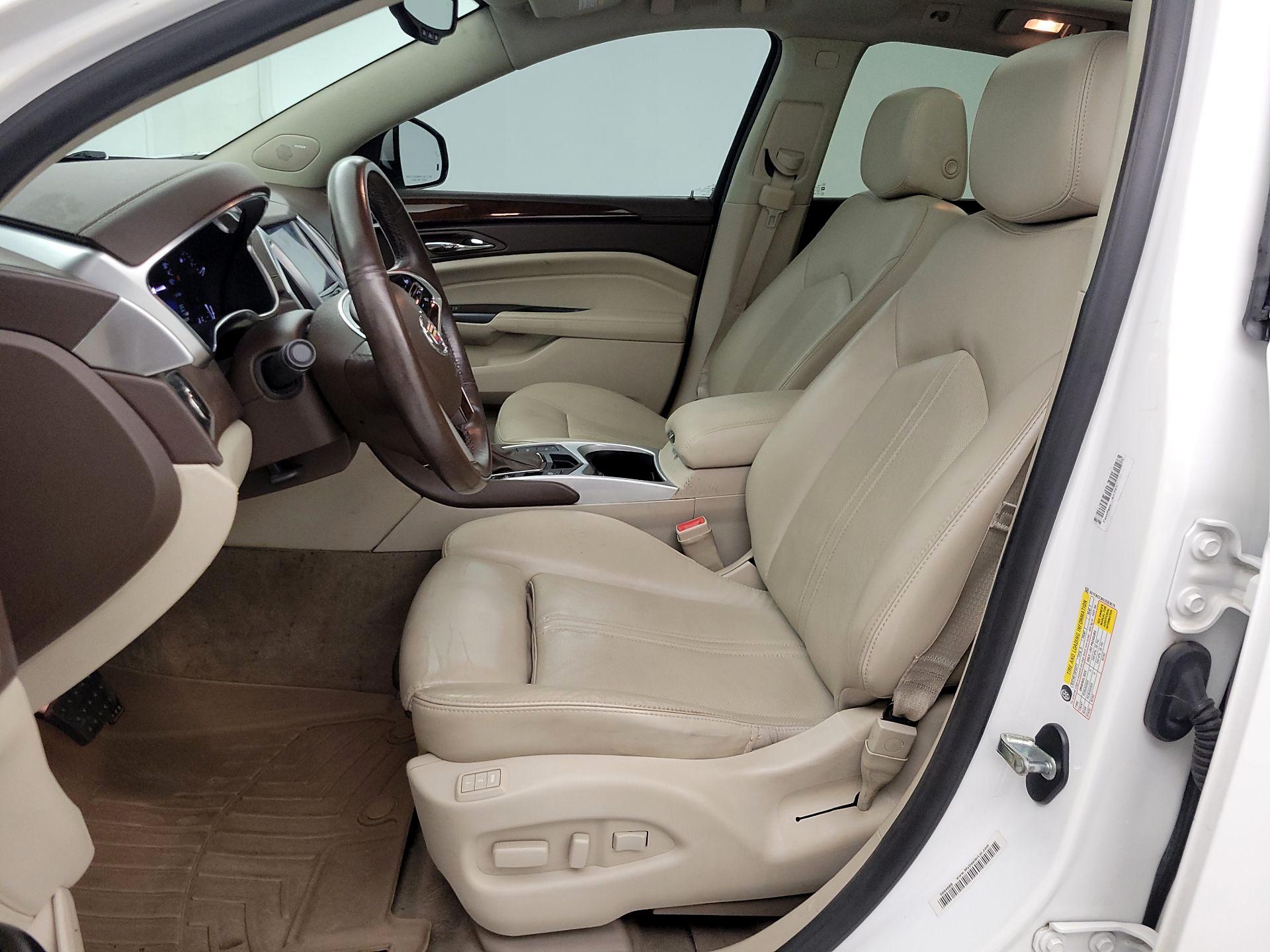 Thumbnail: 2016 Cadillac SRX - 11