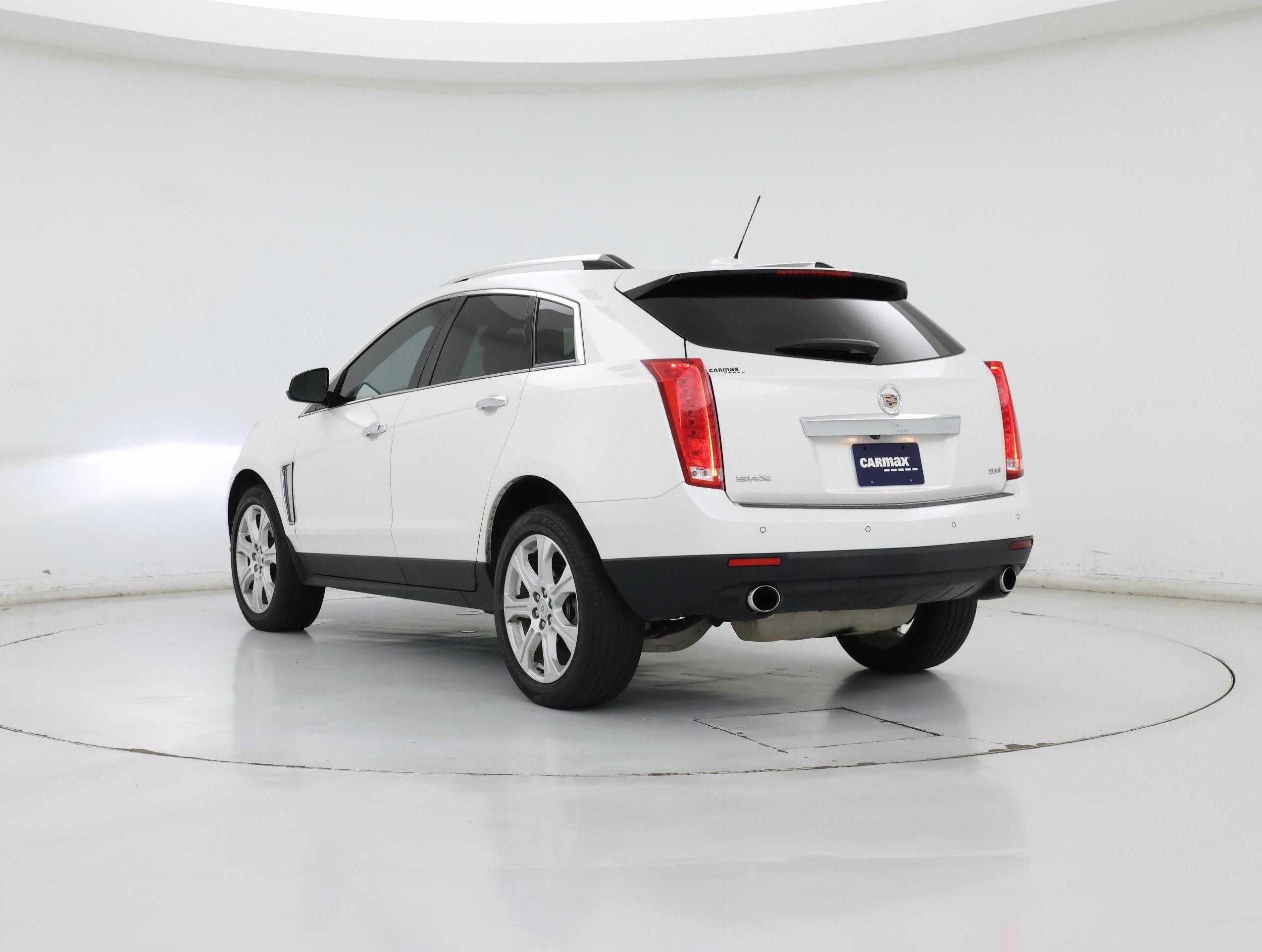 Thumbnail: 2016 Cadillac SRX - 2