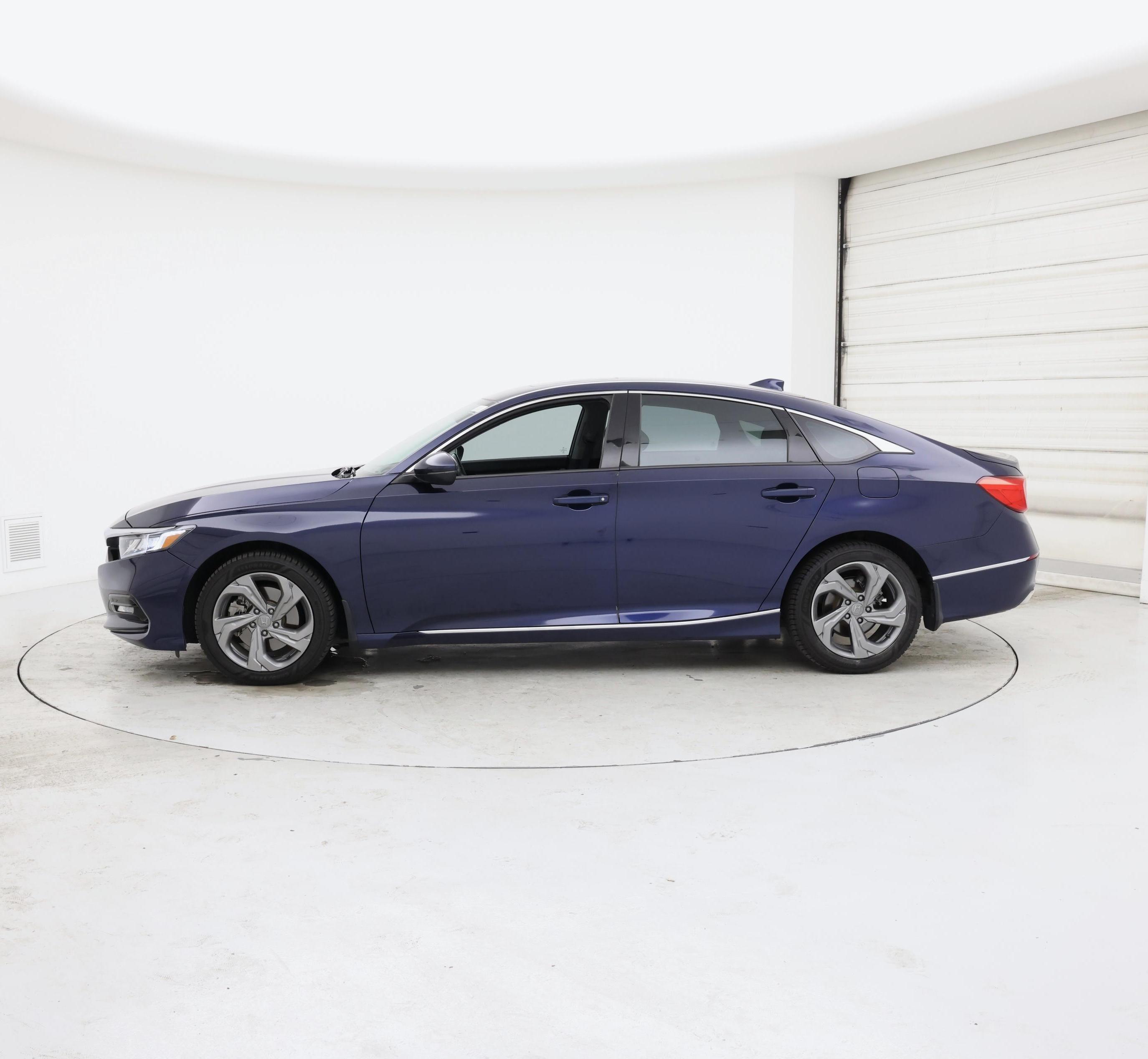 Thumbnail: 2018 Honda Accord - 3