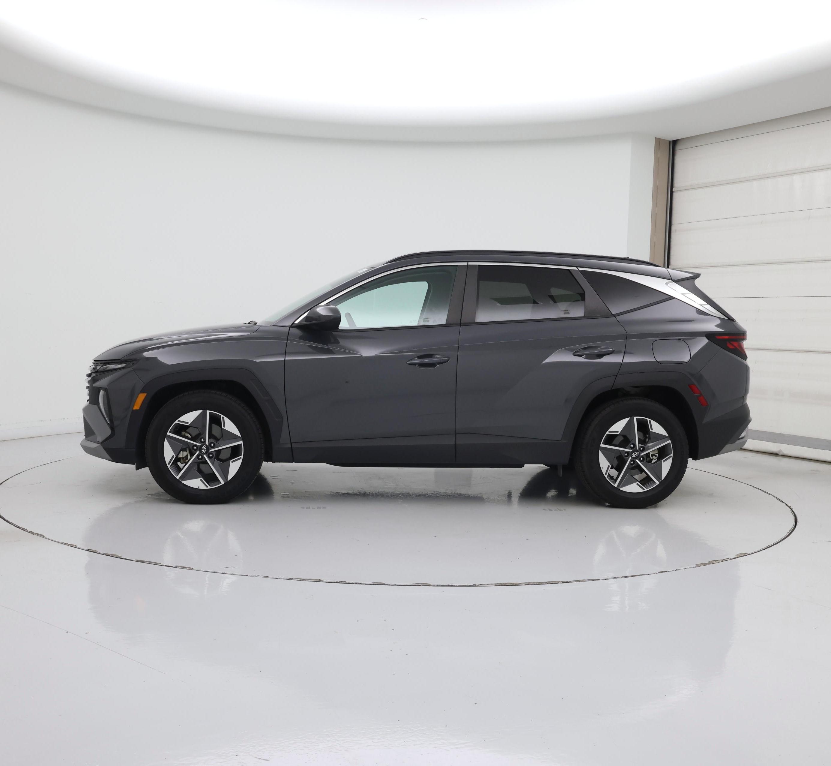 Thumbnail: 2025 Hyundai Tucson - 3