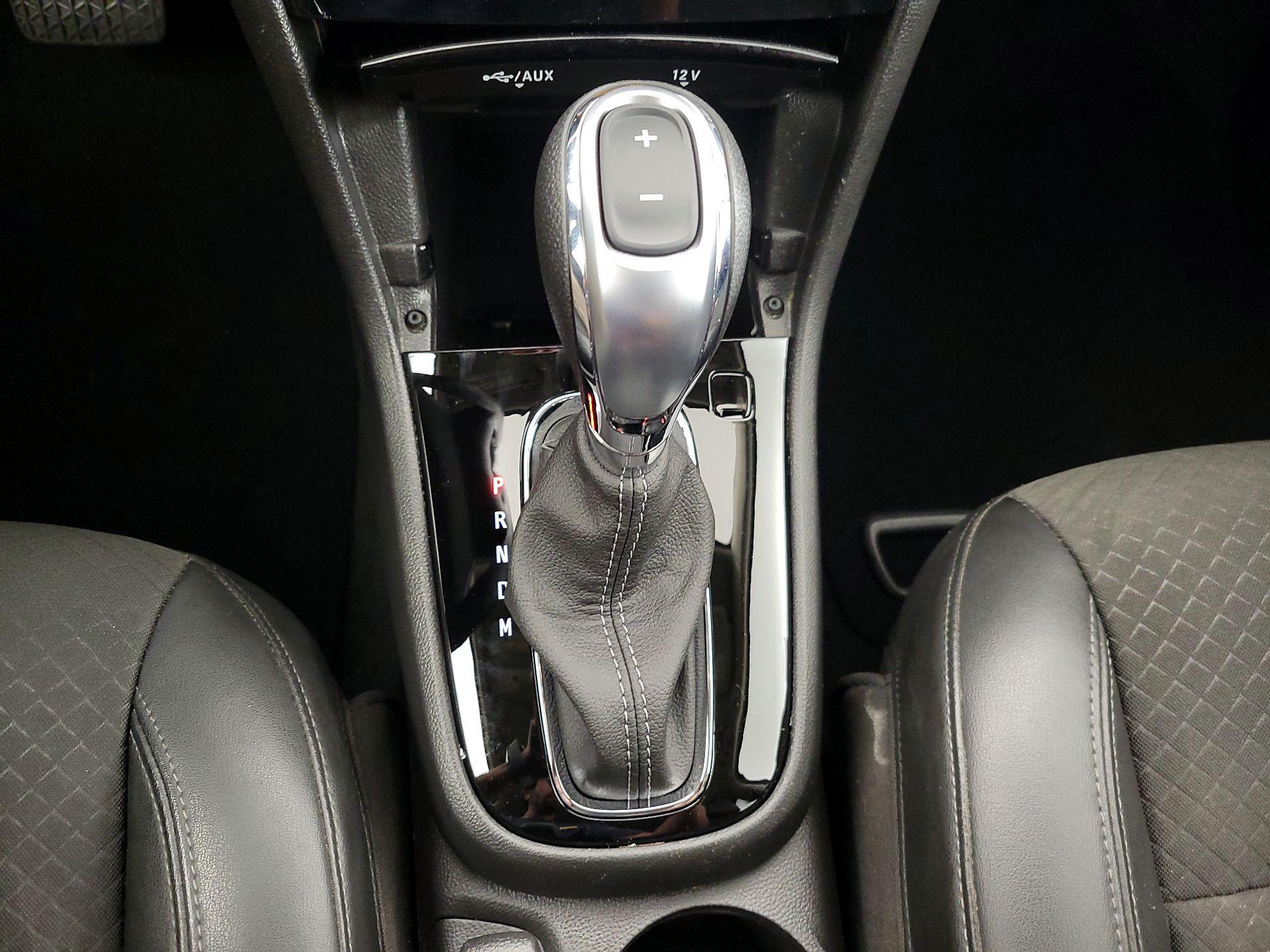 Thumbnail: 2018 Buick Encore - 17