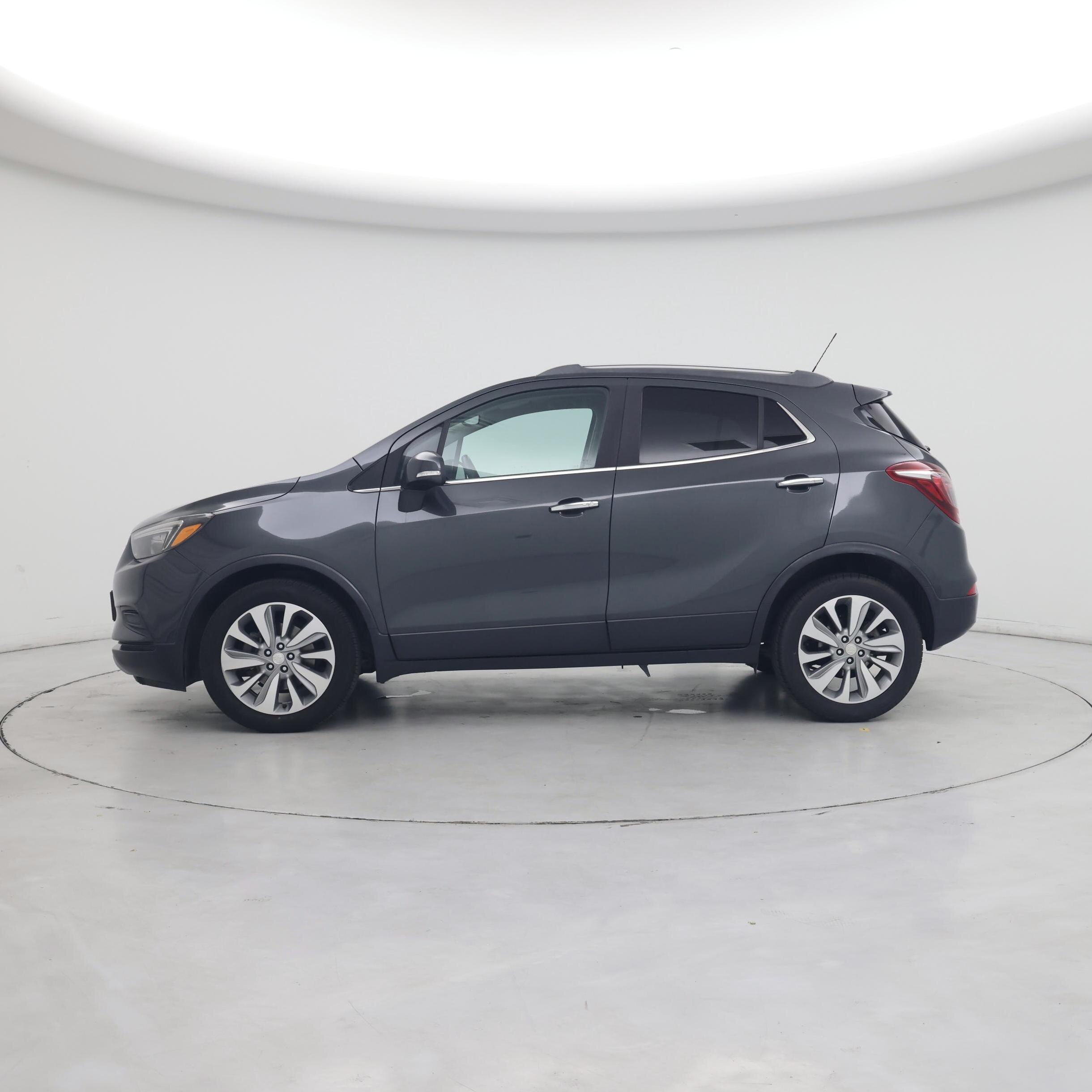 Thumbnail: 2018 Buick Encore - 3