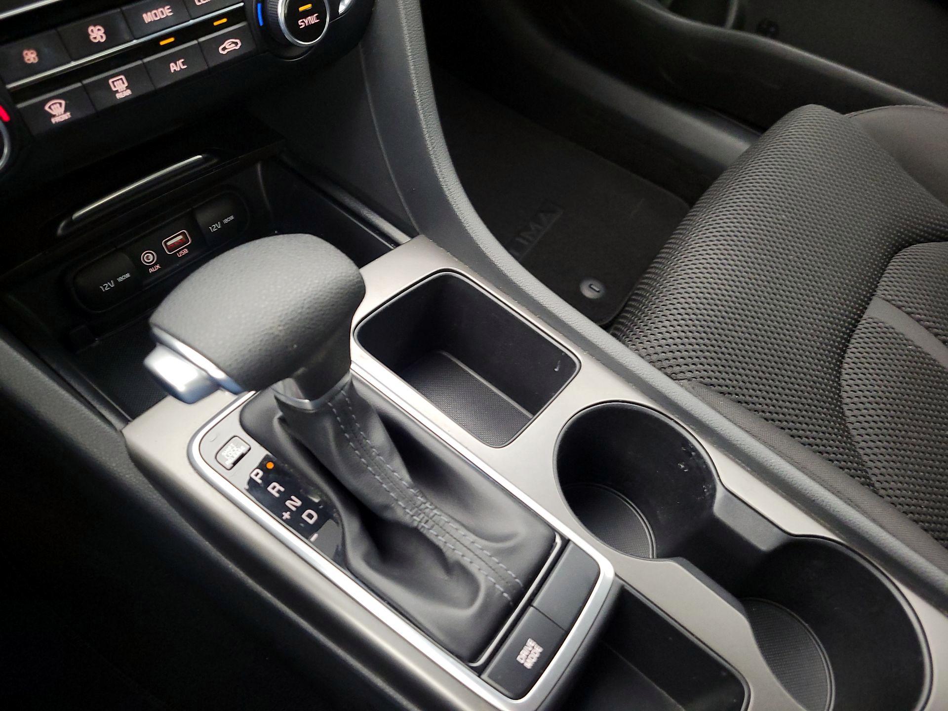 Thumbnail: 2019 Kia Optima - 17