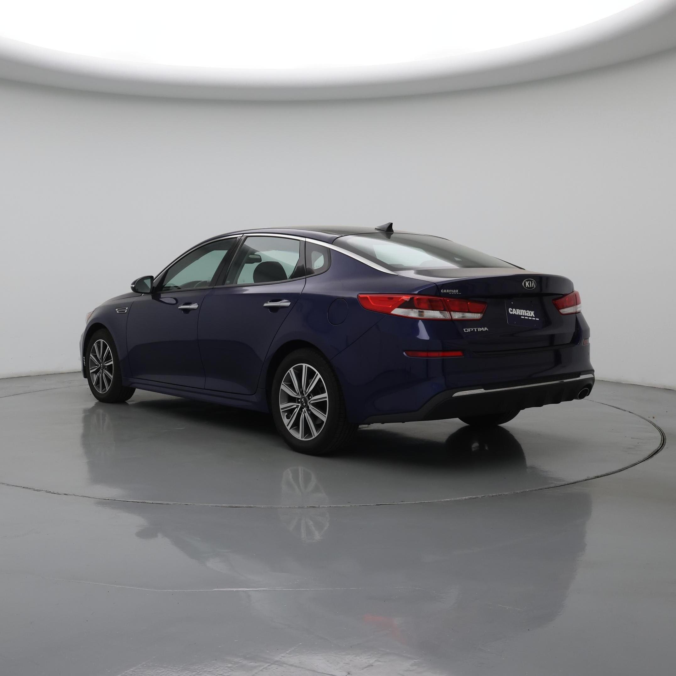 Thumbnail: 2019 Kia Optima - 2