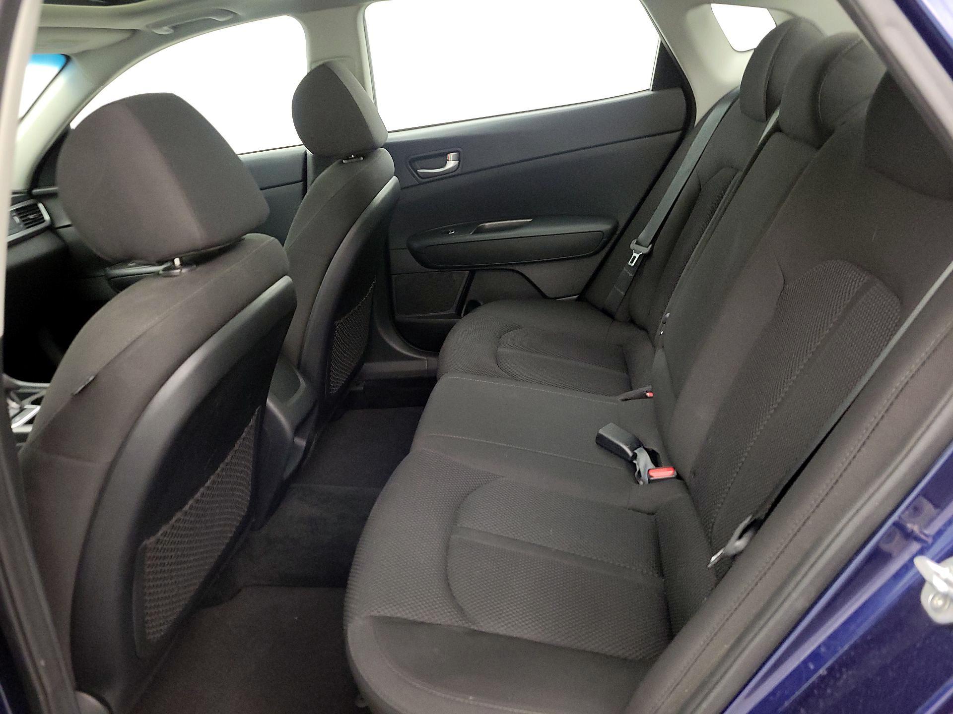 Thumbnail: 2019 Kia Optima - 20