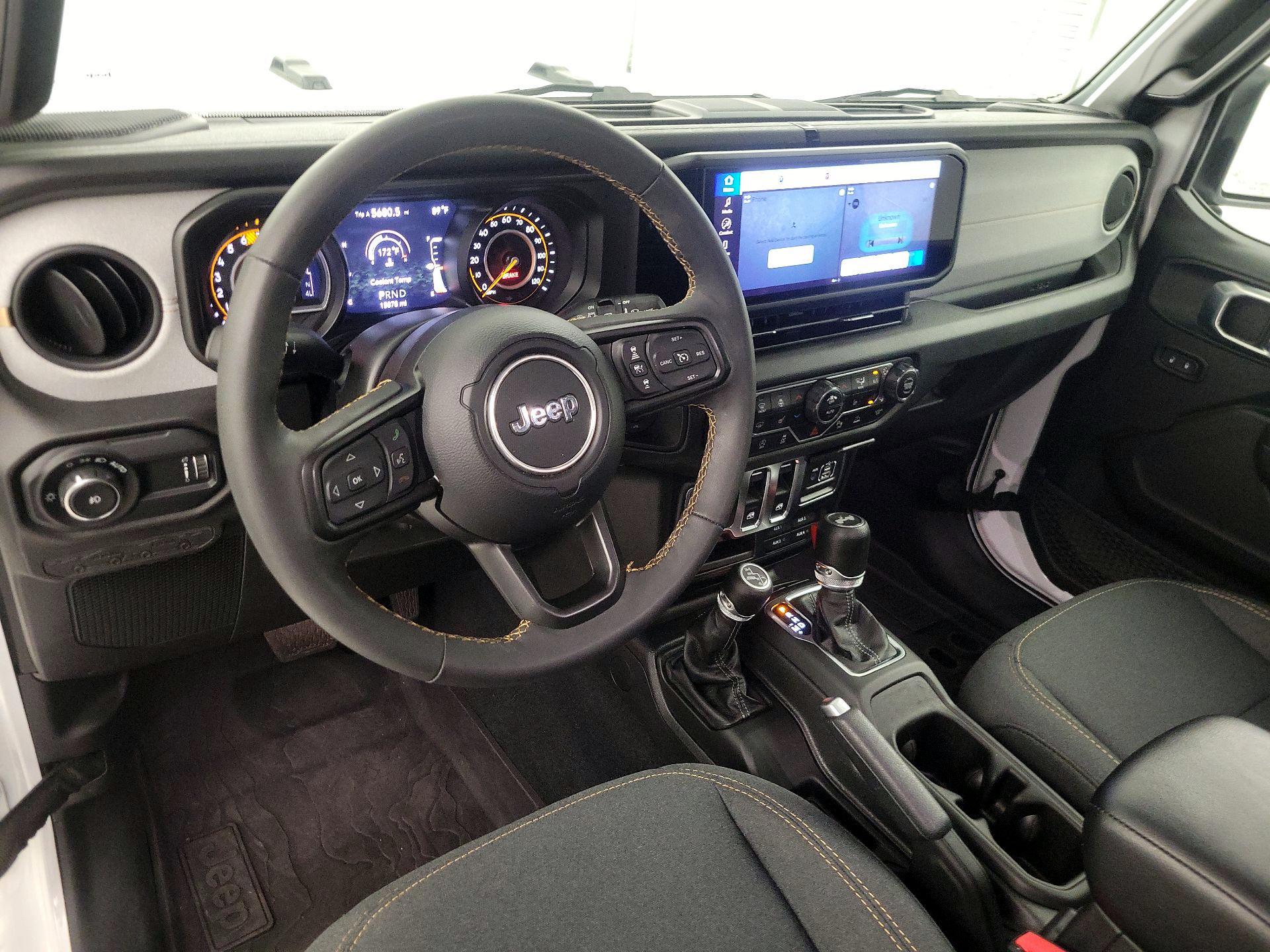 Thumbnail: 2024 Jeep Wrangler - 9