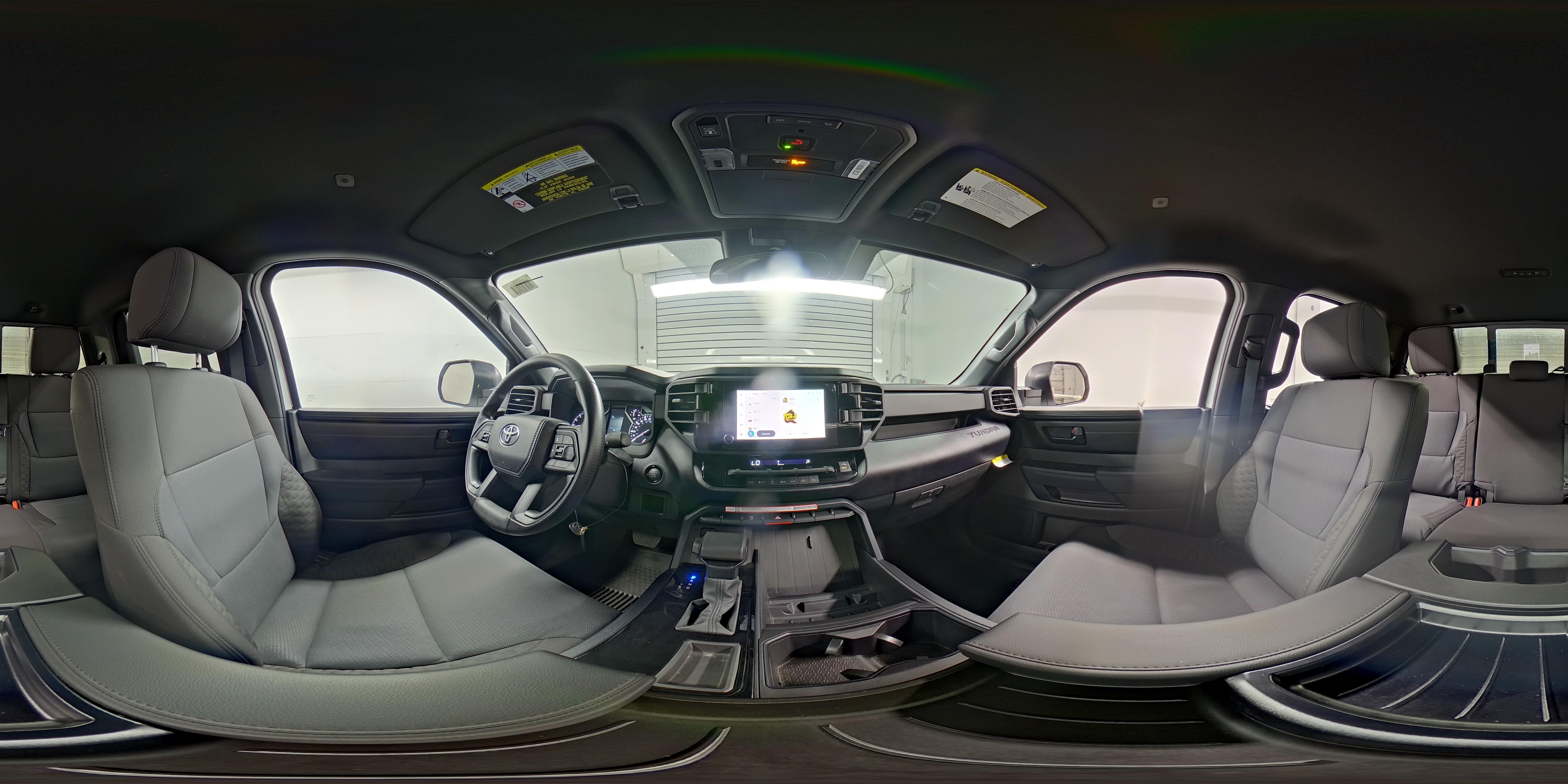 2025 Toyota Tundra SR - Photo 18