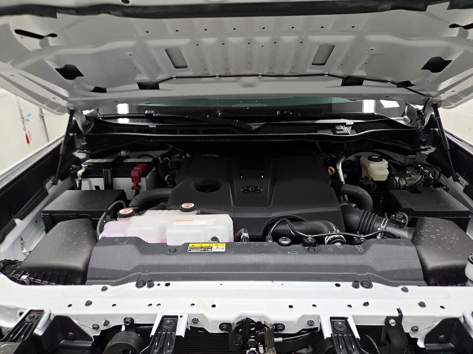 2025 Toyota Tundra SR - Photo 16