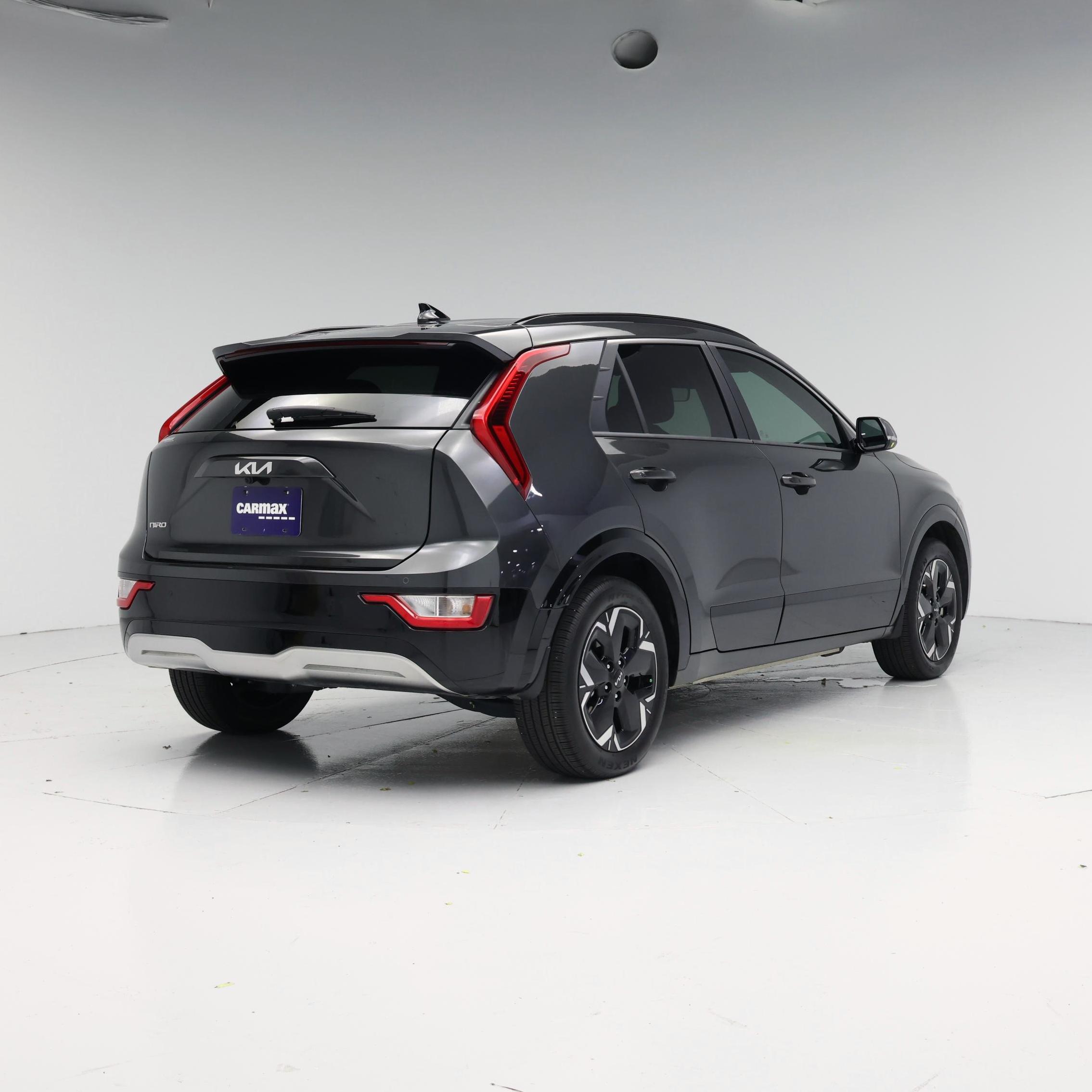Thumbnail: 2025 Kia Niro - 8