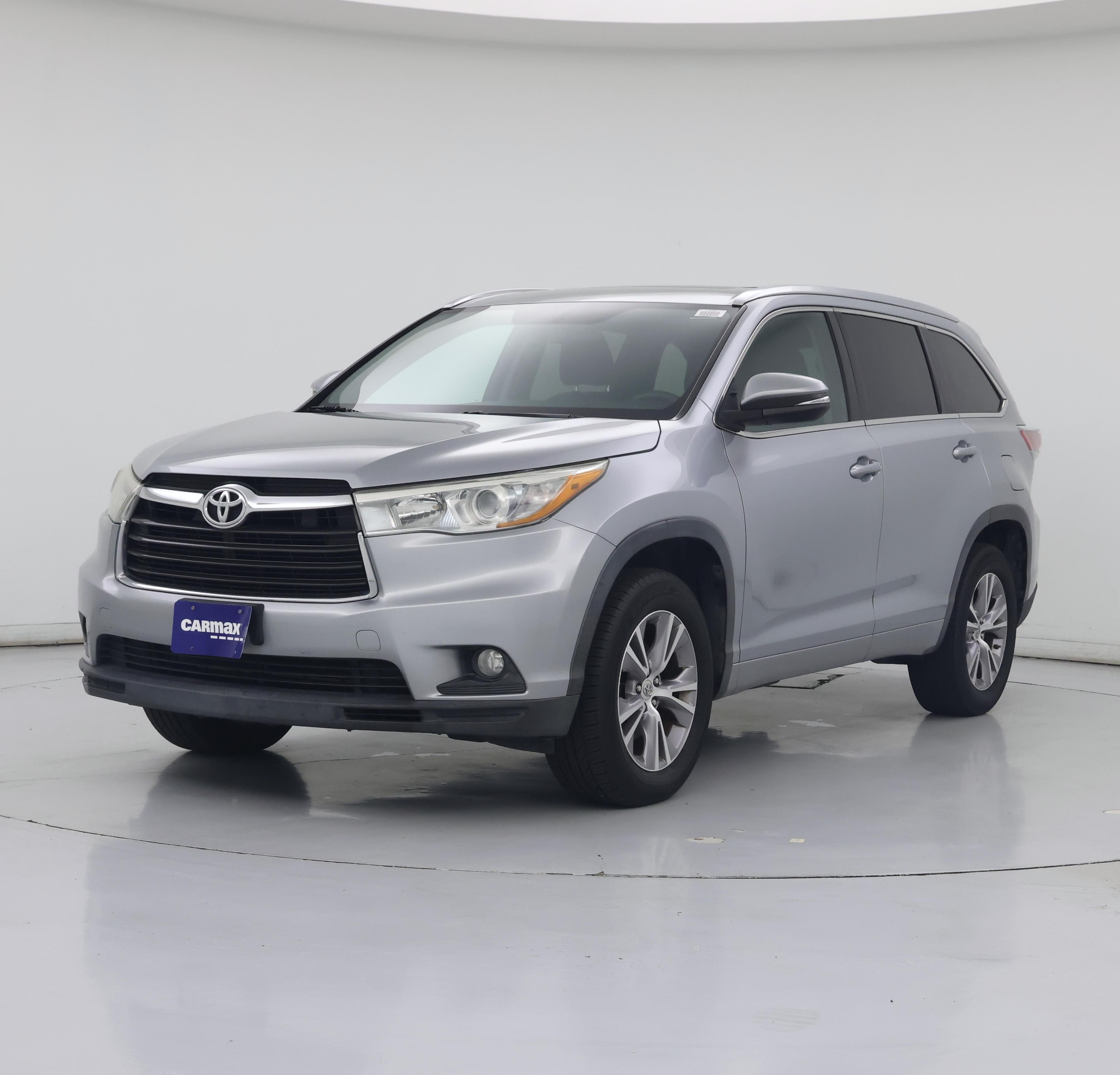 Thumbnail: 2015 Toyota Highlander - 4