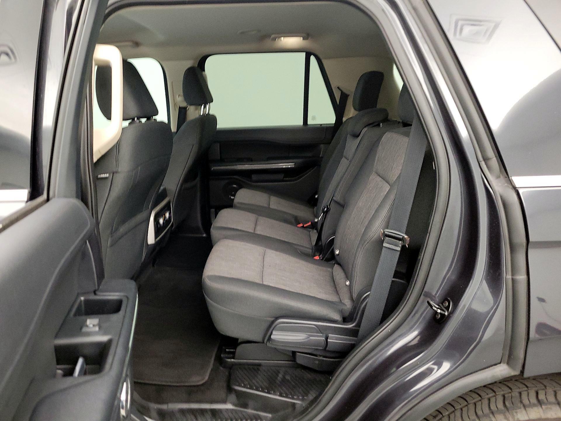 Thumbnail: 2022 Ford Expedition - 20