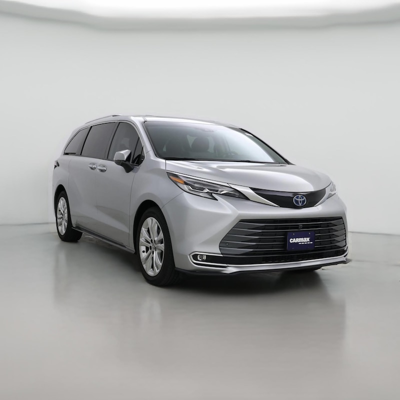 2023 Toyota Sienna Hybrid Platinum