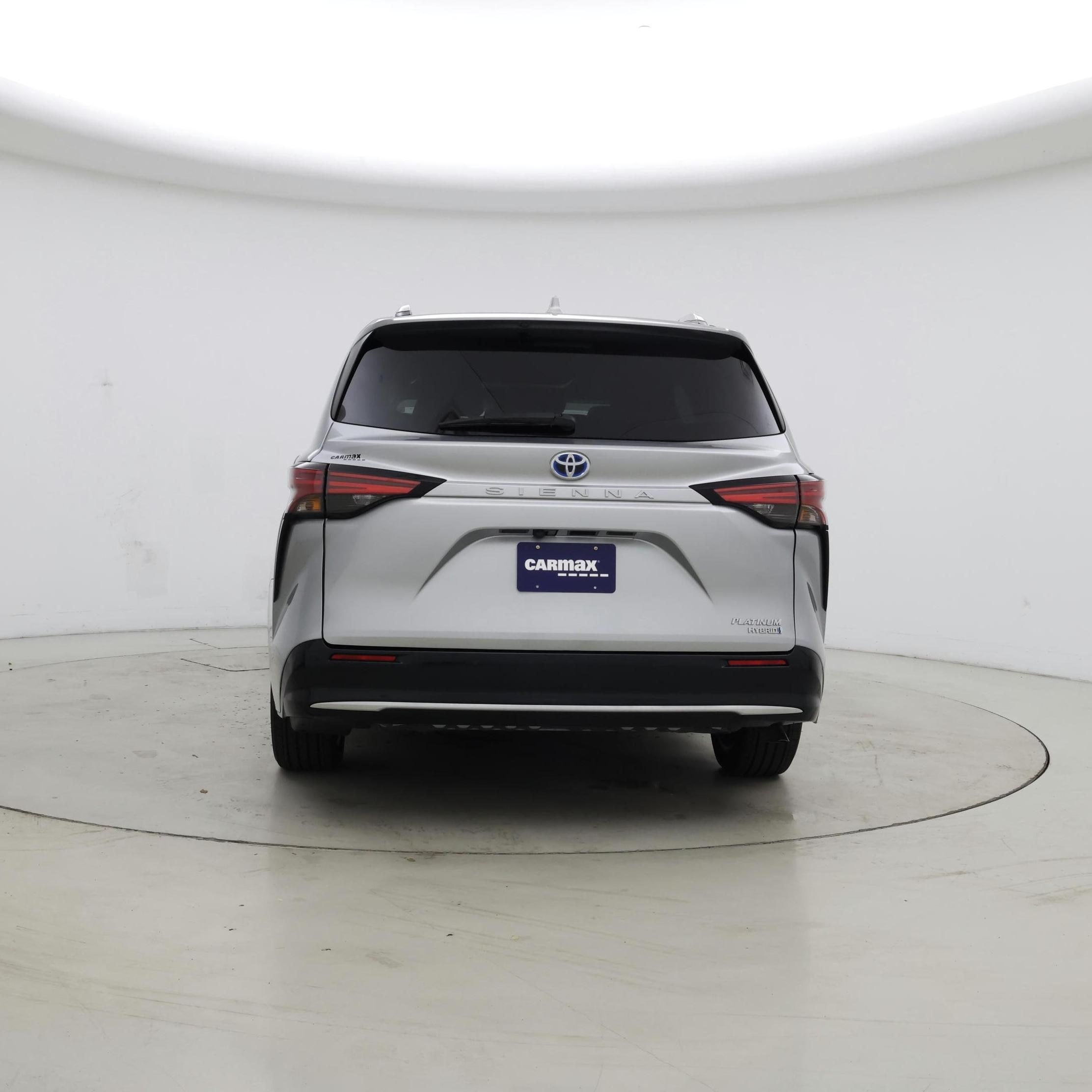 Thumbnail: 2023 Toyota Sienna - 6