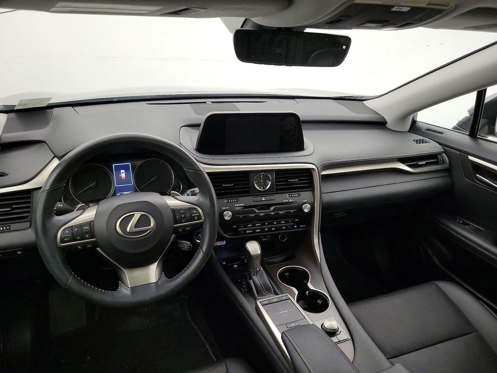 2022 Lexus RX Hybrid 450h - Photo 10