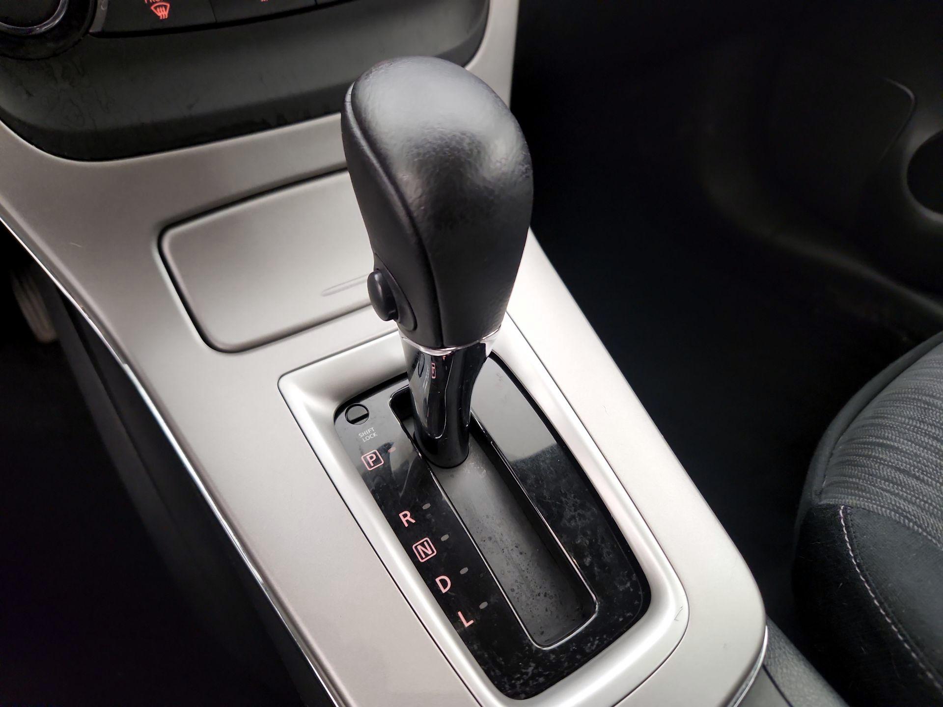 Thumbnail: 2015 Nissan Sentra - 17